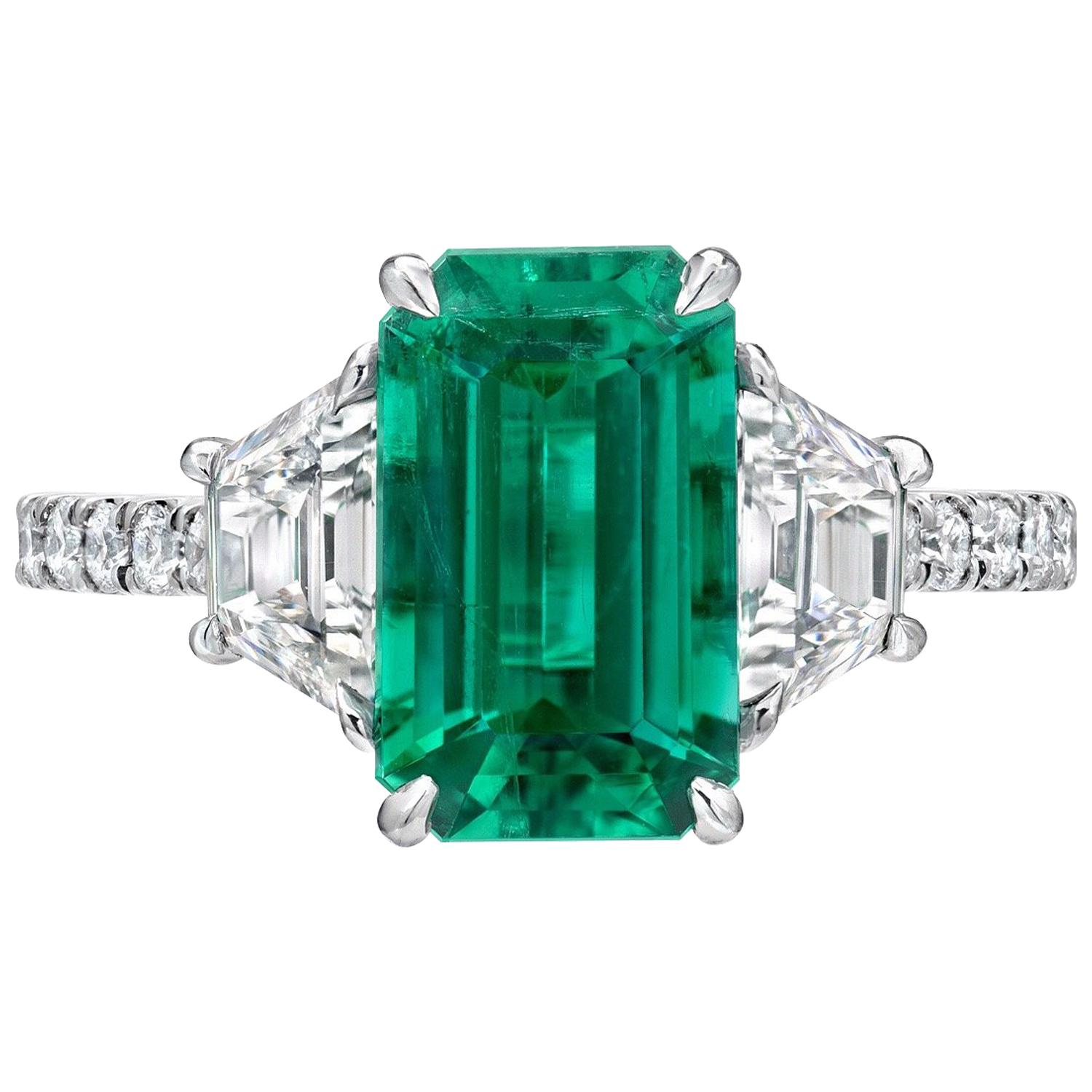 Colombian Emerald Ring 2.17 Carats Untreated No Oil AGL Certified