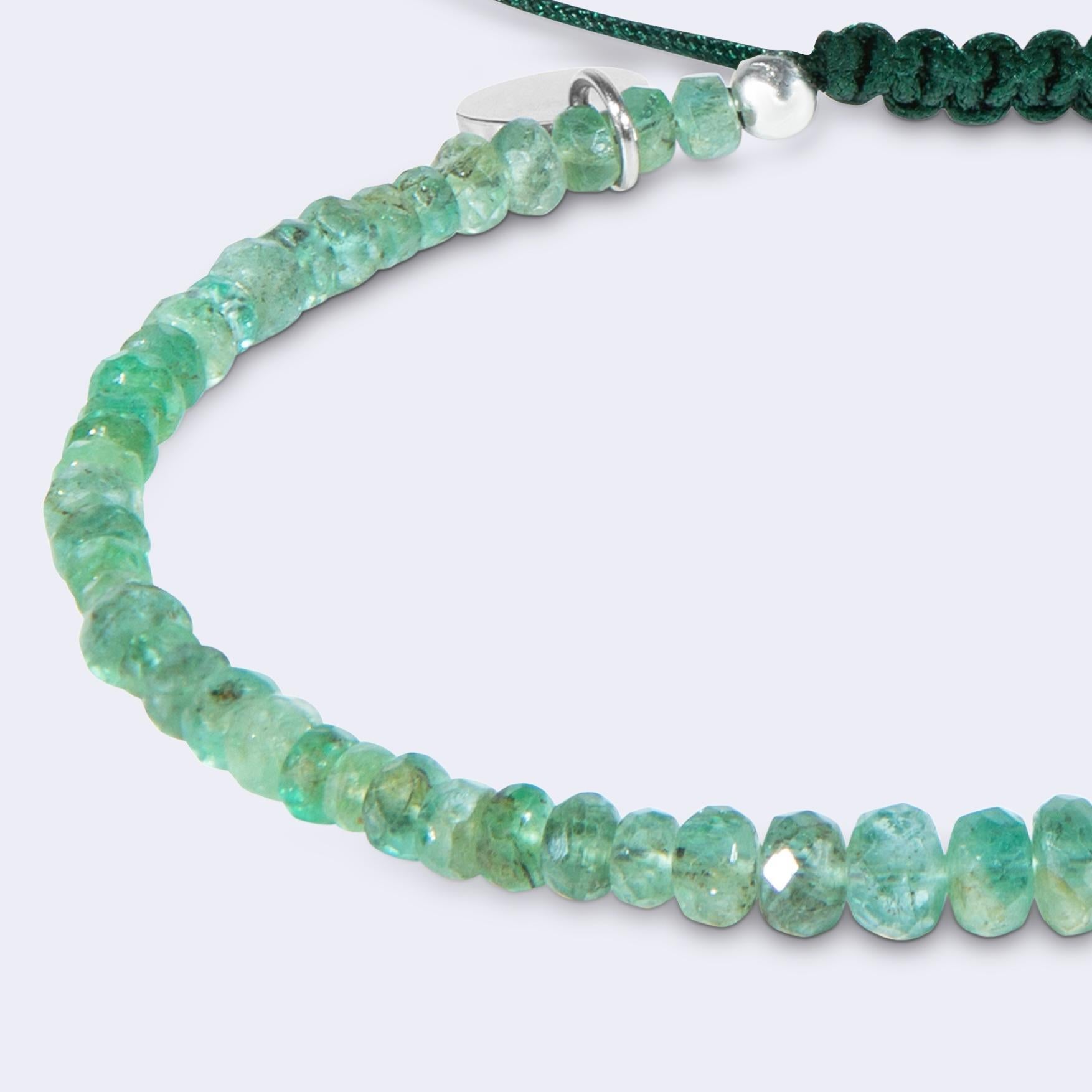Bead Natural, untreated emerald beaded bracelet with drawstring closure For Sale