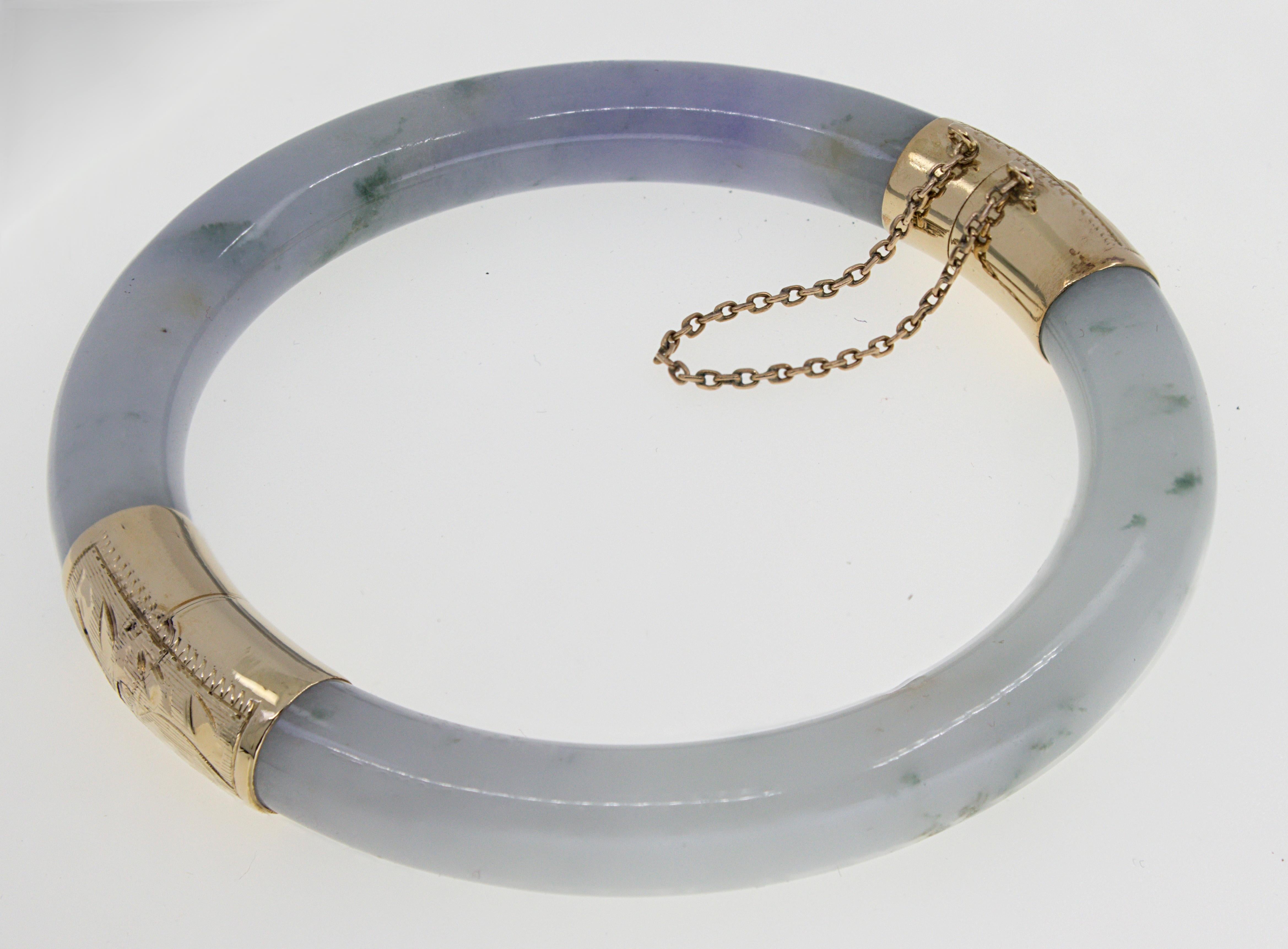 Natural Untreated GIA Certified Jadeite Jade 14K Gold Hinged Bangle Bracelet For Sale 1