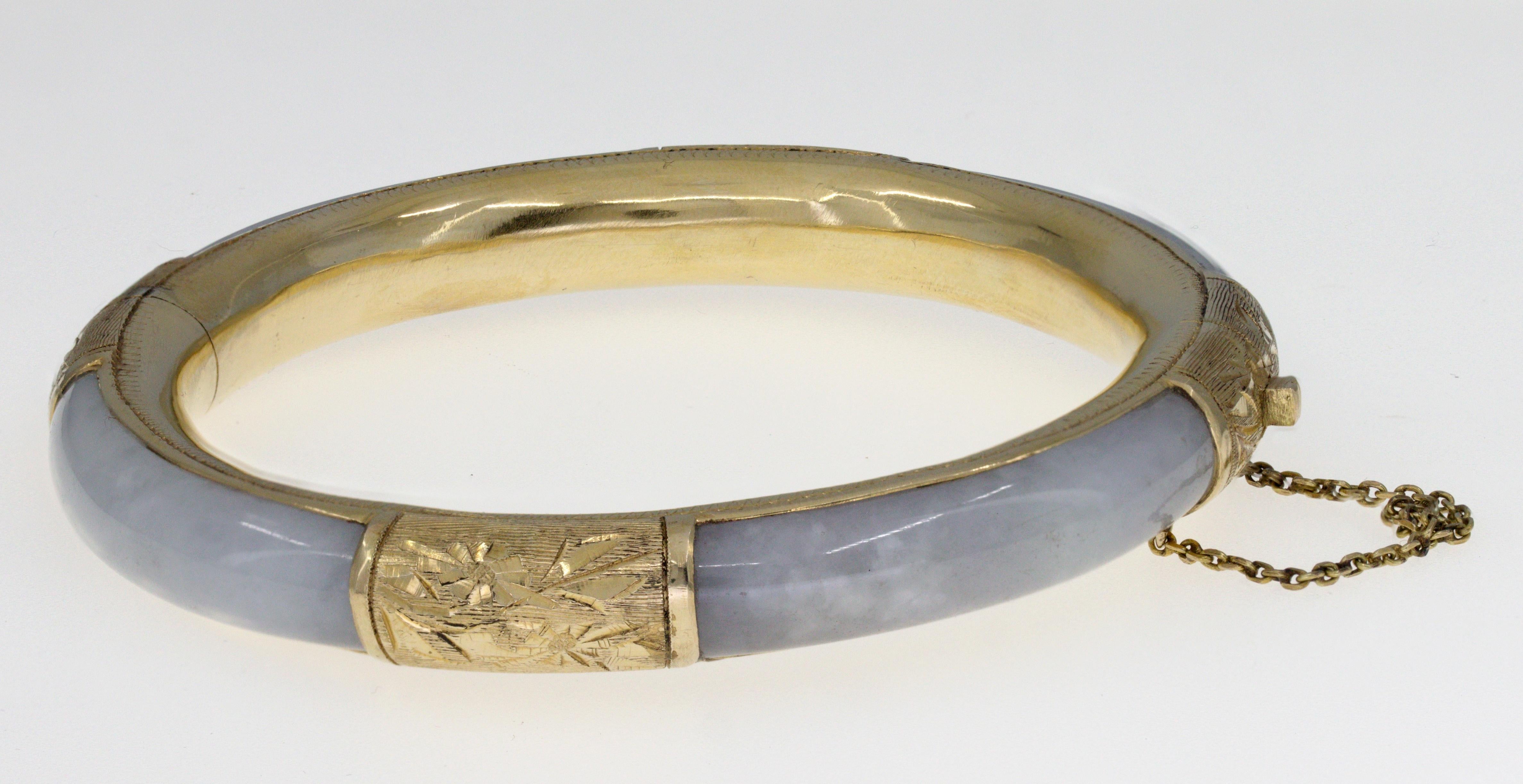 Armreif mit Scharnier, natürlicher unbehandelter GIA-zertifizierter Jadeit Jade, 14K Gold im Zustand „Gut“ im Angebot in Pleasant Hill, CA