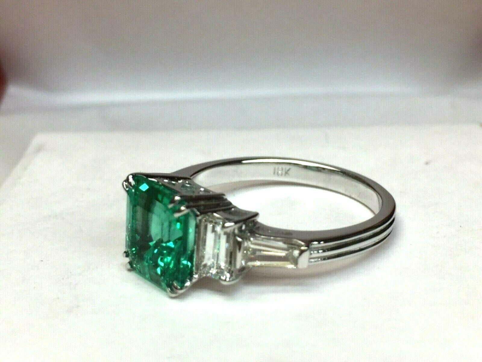 Natural Untreated Green Emerald 2.04 Ct GIA Cert W/ 18 K Gold and Diamond Ring 2