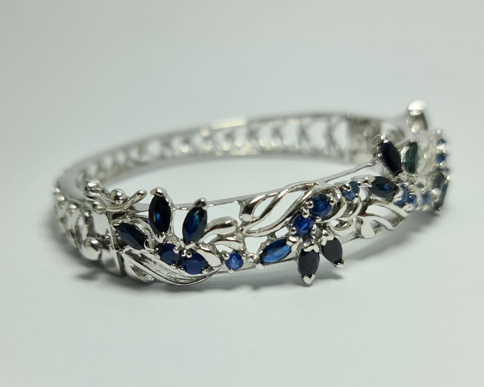 Retro 15Cts Natural Untreated Royal Sapphire.925 Sterling Silver Rhodium Plated Bangle For Sale