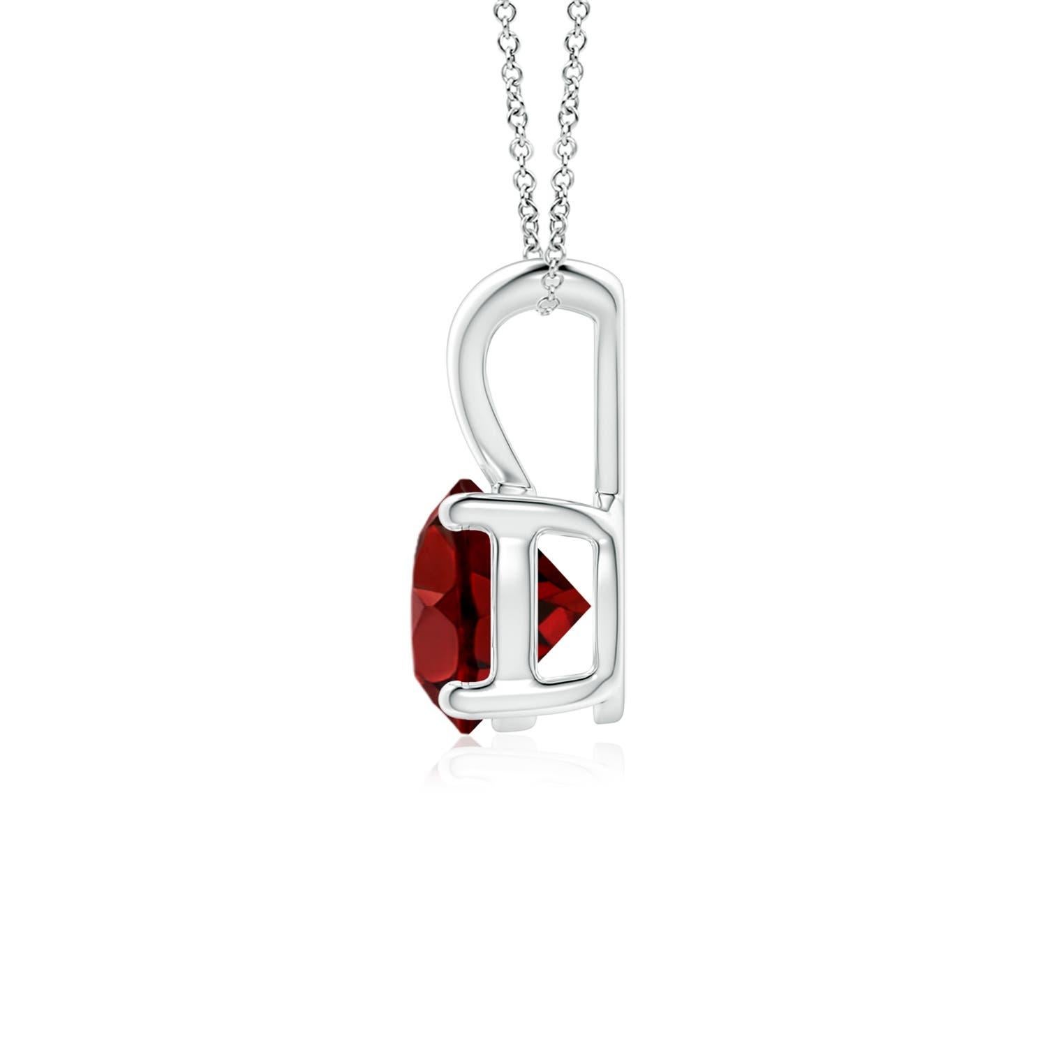 Natural V-Bale Round 1ct Garnet Solitaire Pendant in Platinum In New Condition For Sale In Los Angeles, CA