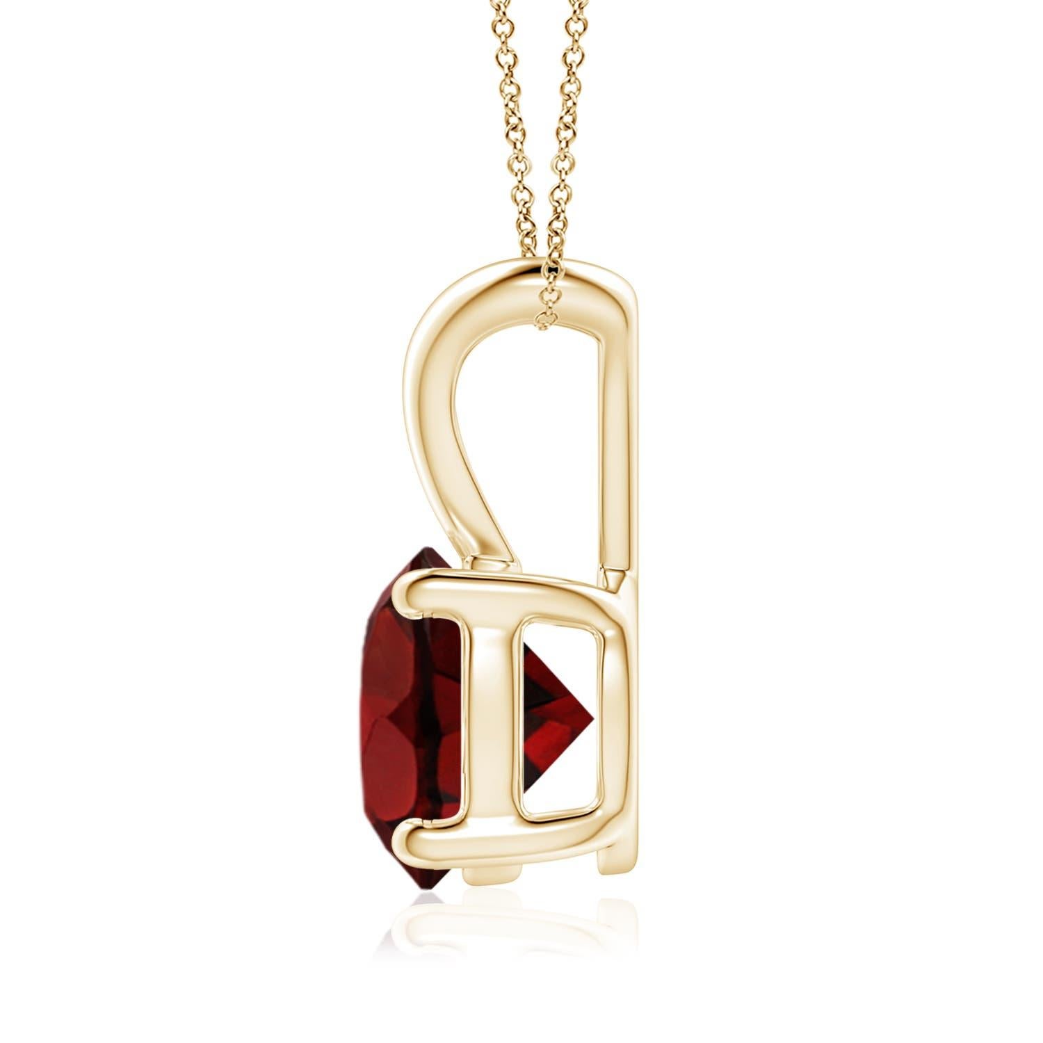 Natural V-Bale Round 2.2ct Garnet Solitaire Pendant in 14K Yellow Gold In New Condition For Sale In Los Angeles, CA