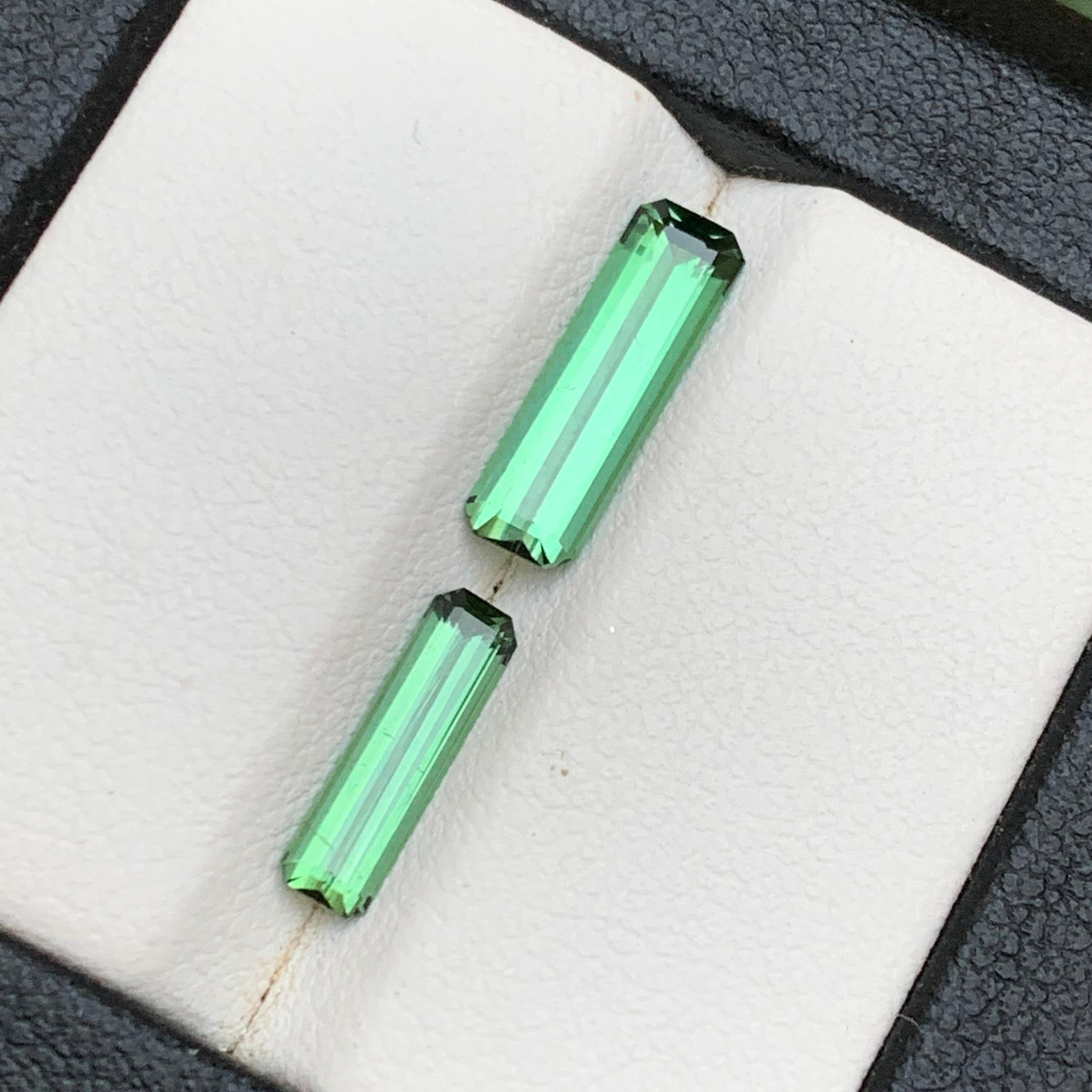 Taglio smeraldo Nature Vibrant Green Tourmaline 2.54 Ct Emerald Cut Loose Gemstones per Jewell in vendita