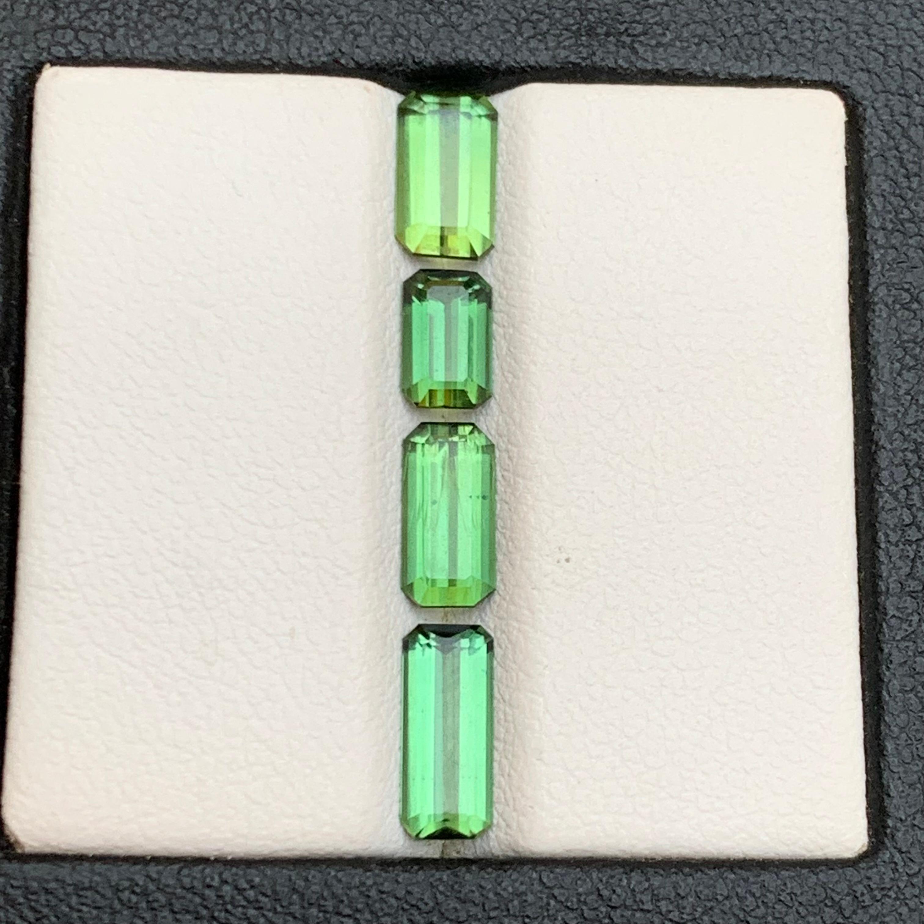 Turmalina verde natural vibrante 3,60 ct talla esmeralda gema suelta paquete-joya en venta 2