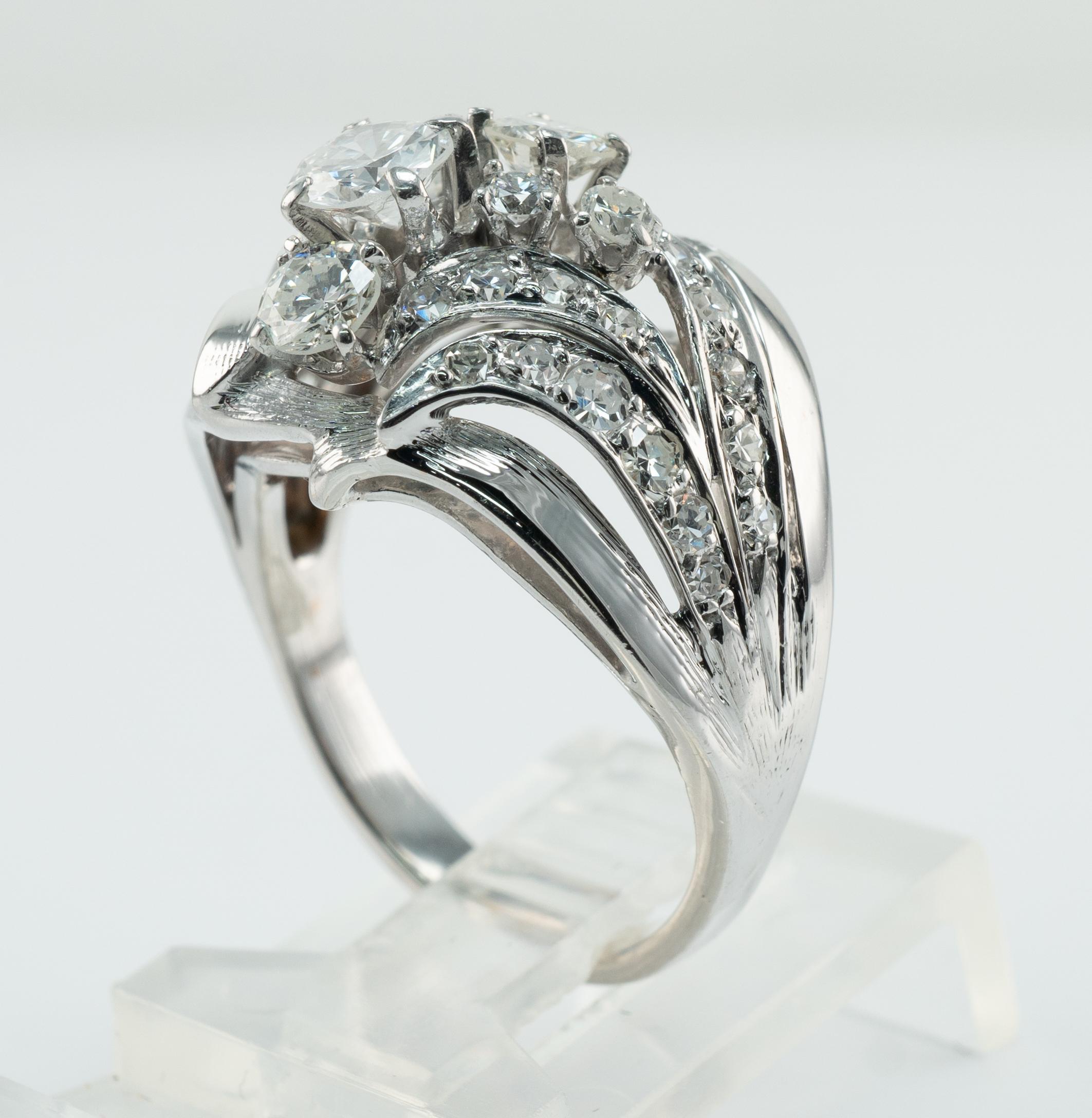 Natural Vintage Diamond Ring 14k White Gold For Sale 5