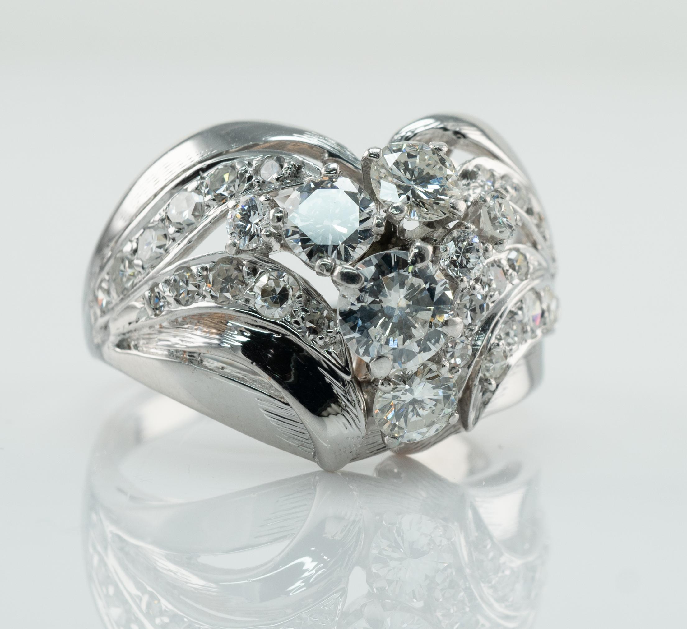 Natural Vintage Diamond Ring 14k White Gold For Sale 2