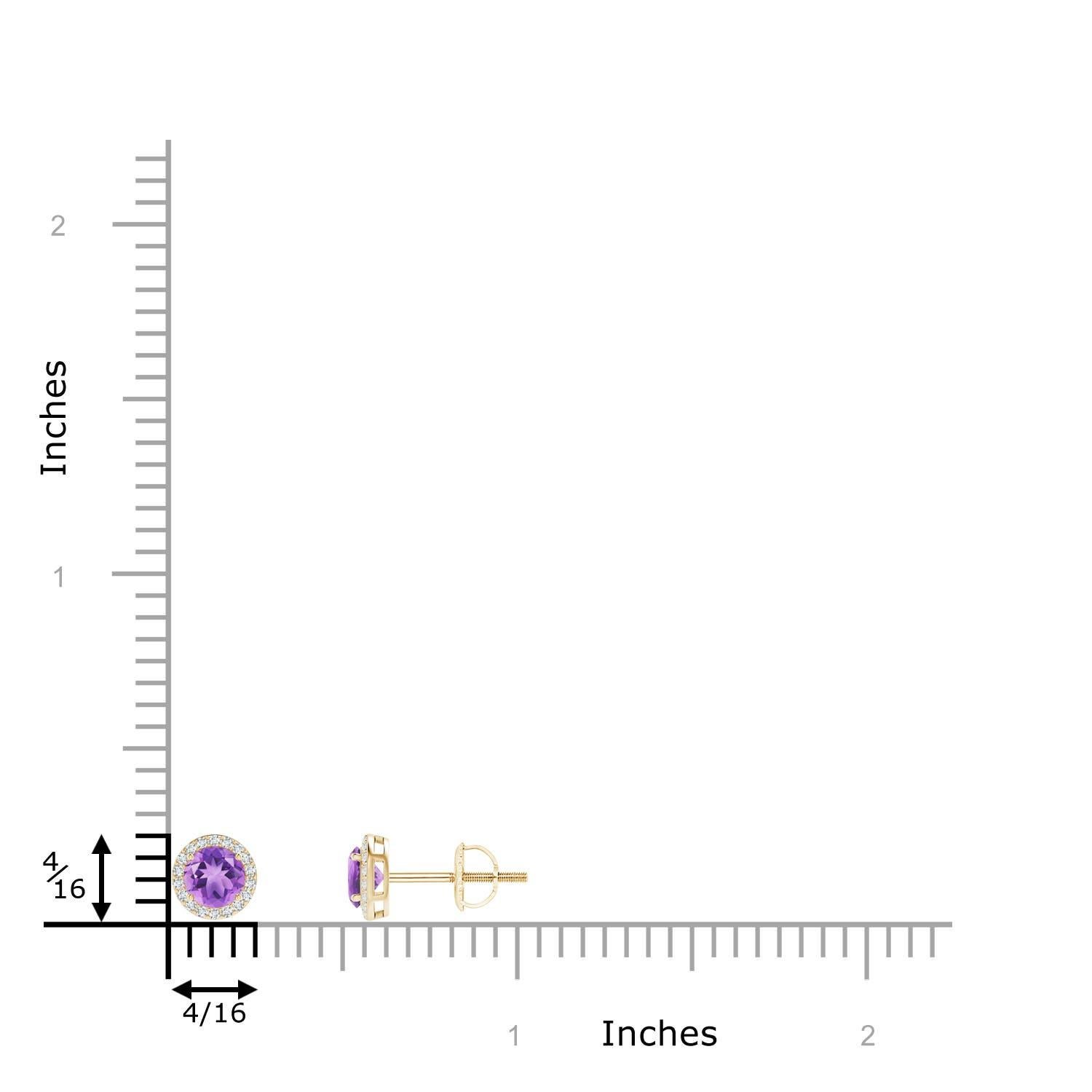 Encantadoras amatistas redondas encerradas en brillantes halos de diamantes en este espectacular par de pendientes. Tiene un aspecto clásico y está diseñado en oro amarillo de 14 quilates. Las amatistas y los diamantes están montados en un engaste