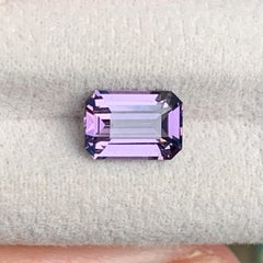 Pietra preziosa di spinello della Tanzania, colore viola lavanda naturale, taglio smeraldo, per anello