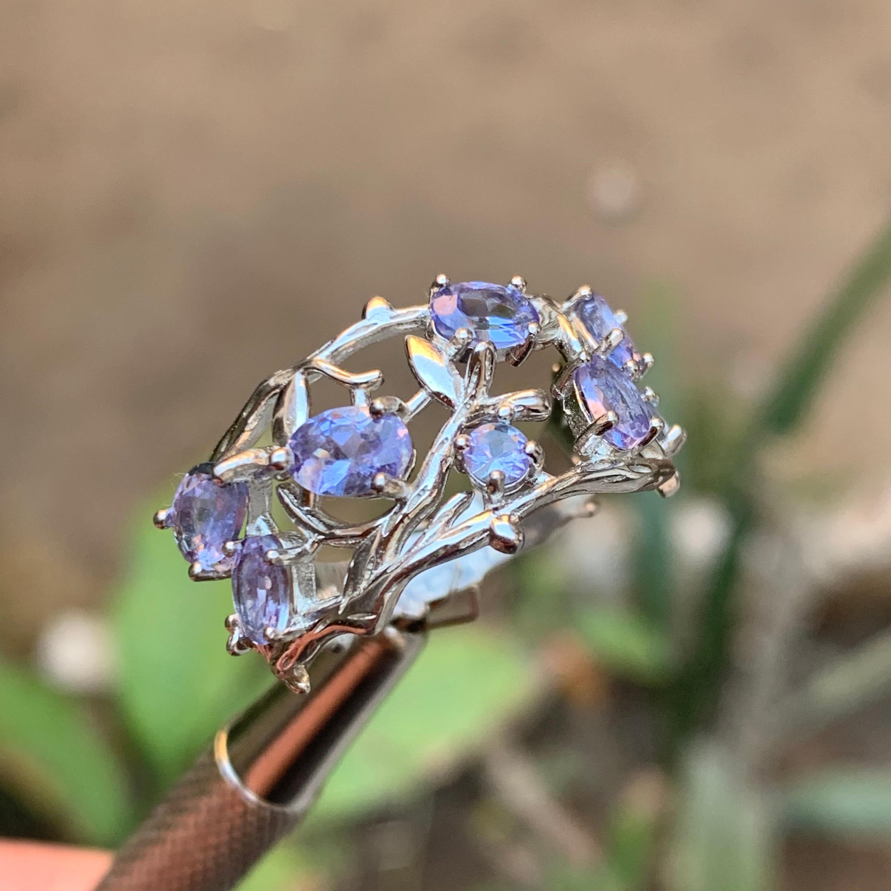 Natural Violet Tanzanite Ring 8 Oval Cut Gemstones in 925 SterlingSilver Setting For Sale 1