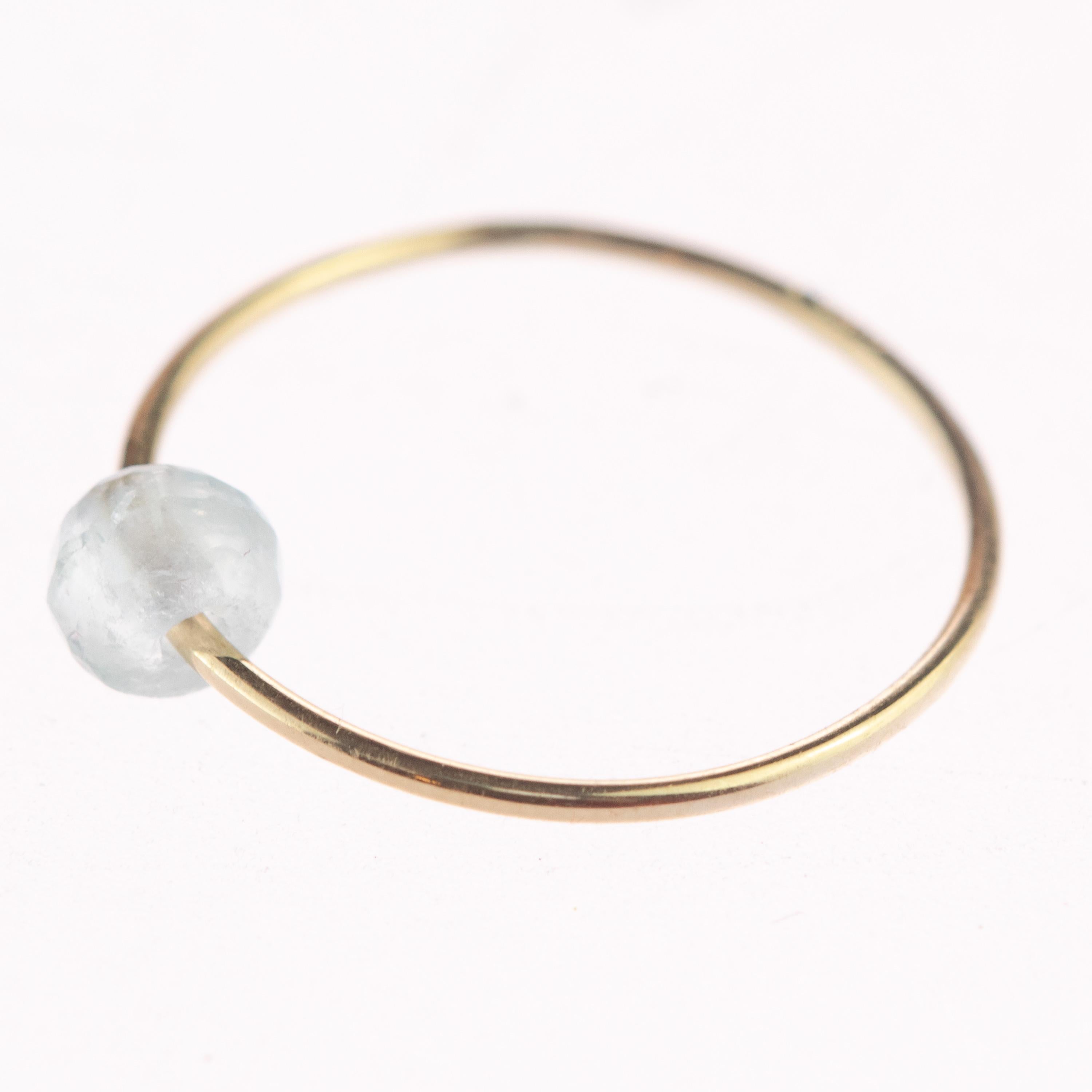 Moderne Bague Planet Boho en or 18 carats avec tourmaline violette naturelle et aigue-marine naturelle en vente