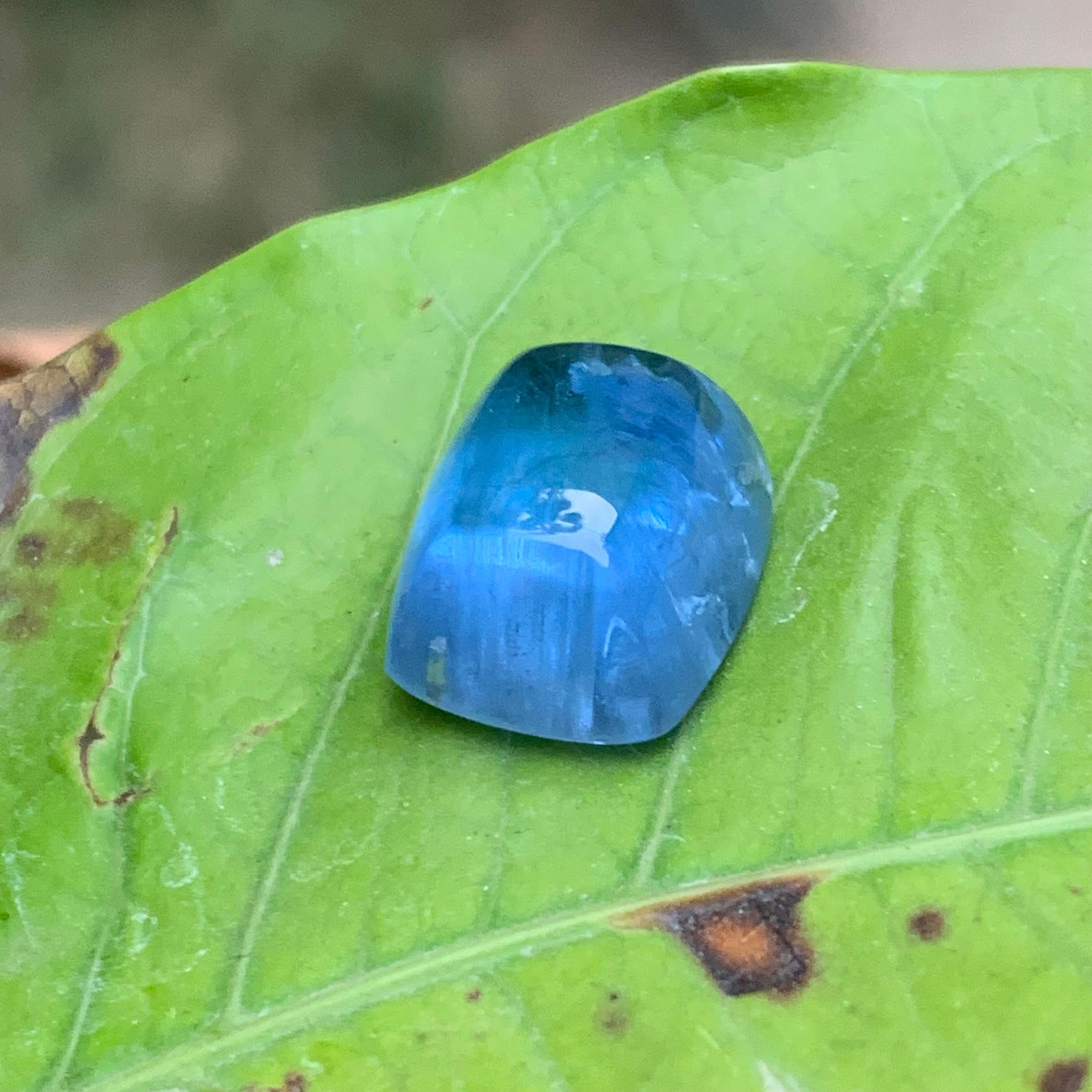 Aguamarina Azul Viva Natural 12.67 Ct Cabujón Gema Suelta para Anillo Joyería en Nuevo estado para la venta en Peshawar, PK