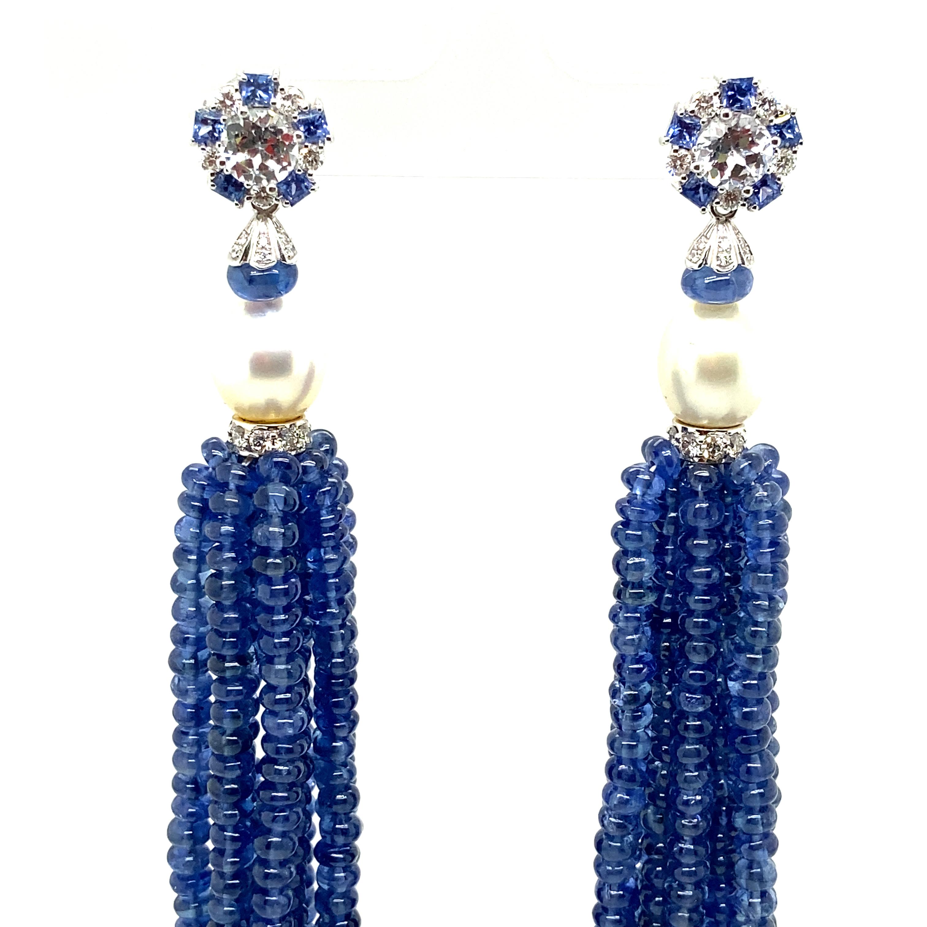 Ohrringe mit leuchtend blauen Saphirperlen und Perlenquasten mit Diamanten im Zustand „Neu“ im Angebot in Hong Kong, HK