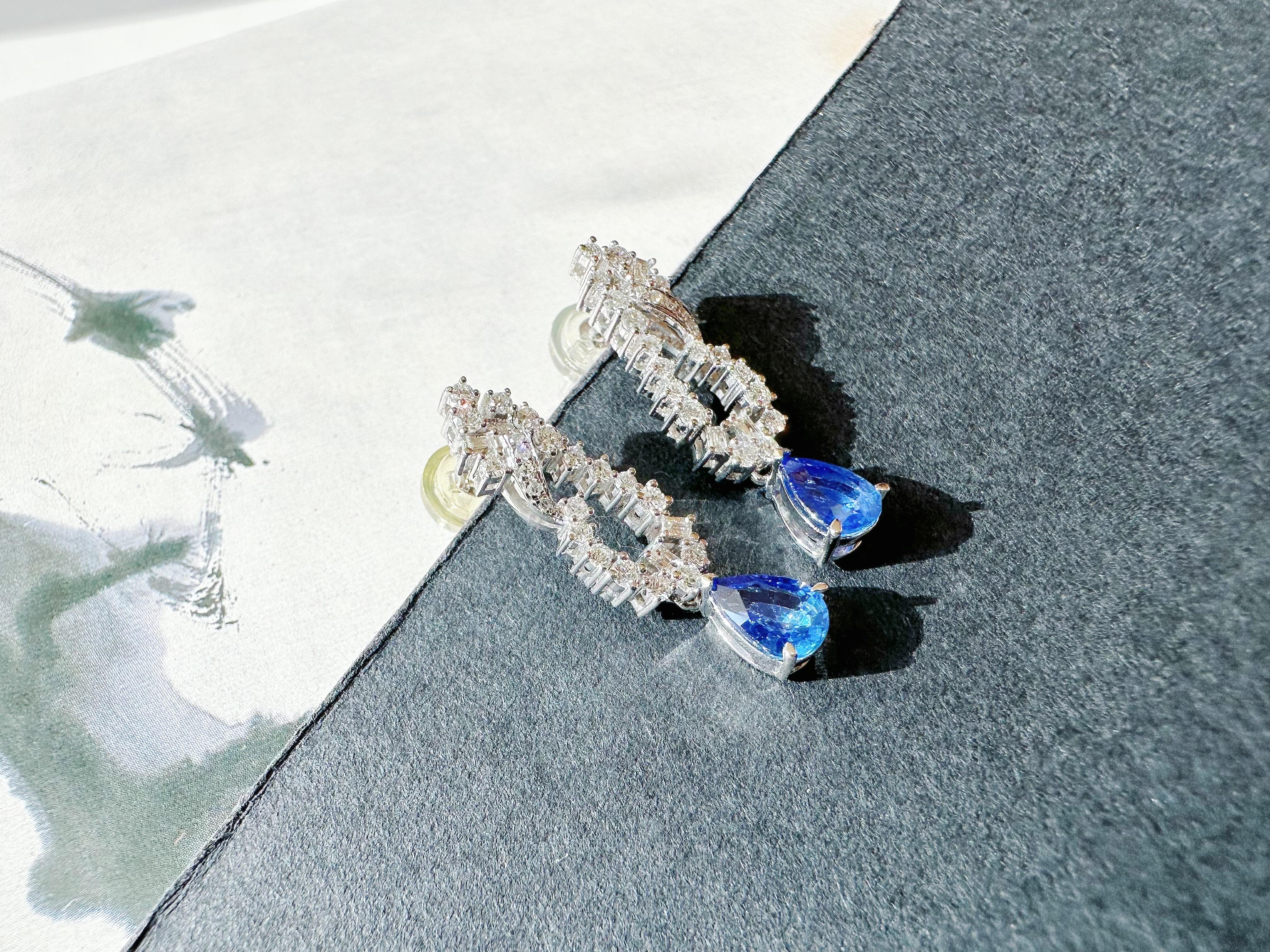 Natürliche Vivid Blue Sapphire Tropfenohrringe aus 18k Weißgold und Diamant im Angebot 10