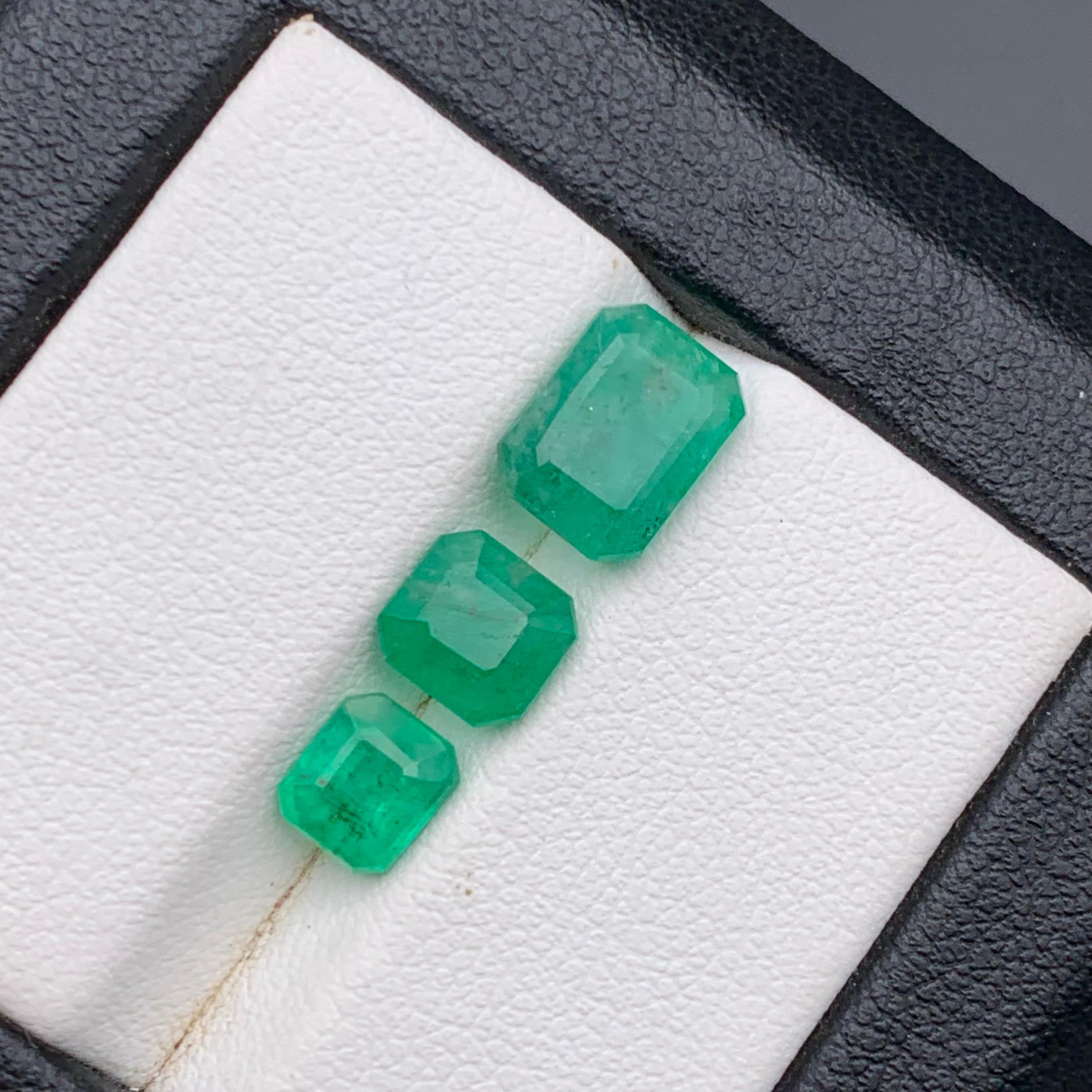 Natürlicher lebendiger grüner Smaragd 4.12 Ct lose Edelsteine Paket - für Schmuck Fassung im Angebot 7