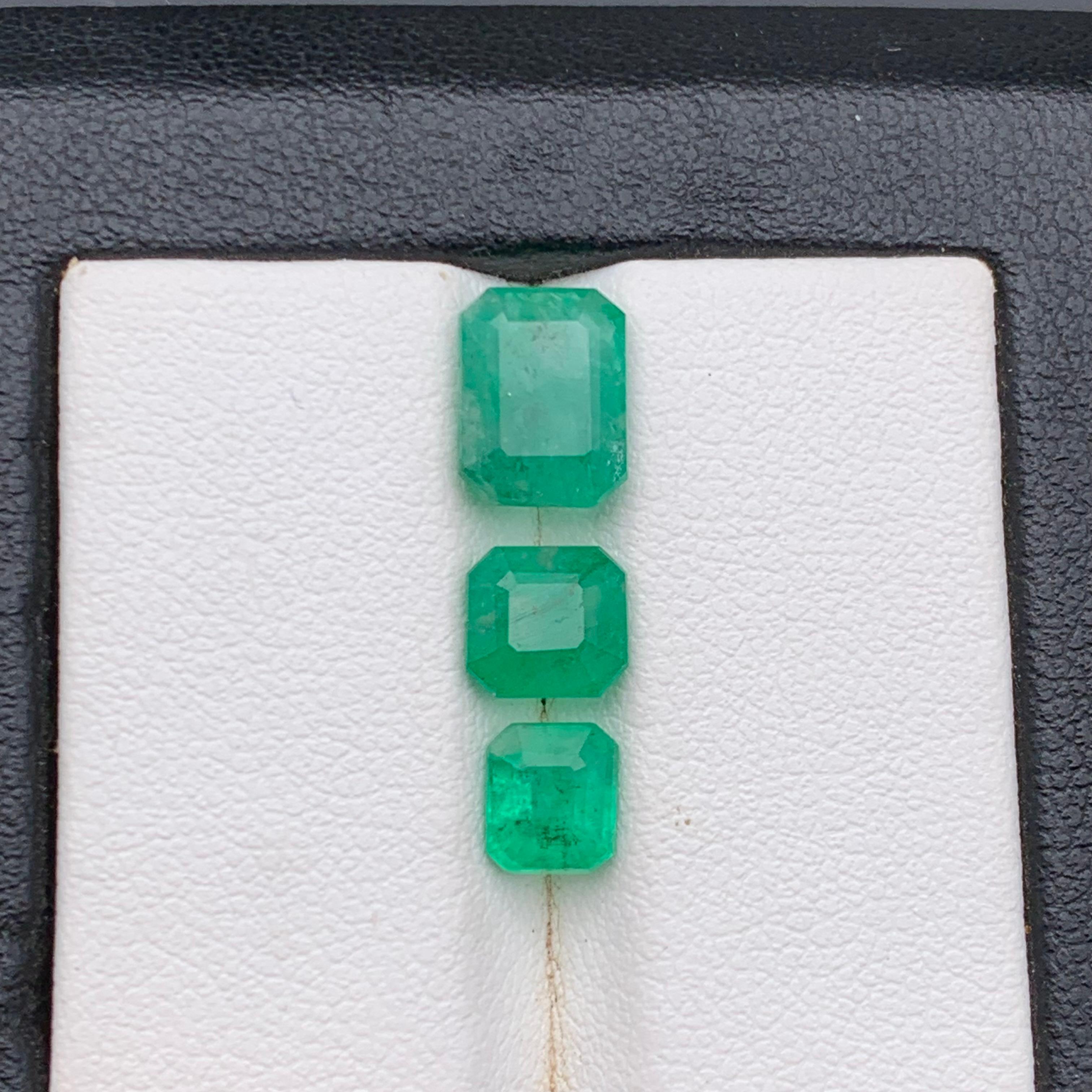 Natürlicher lebendiger grüner Smaragd 4.12 Ct lose Edelsteine Paket - für Schmuck Fassung im Angebot 2