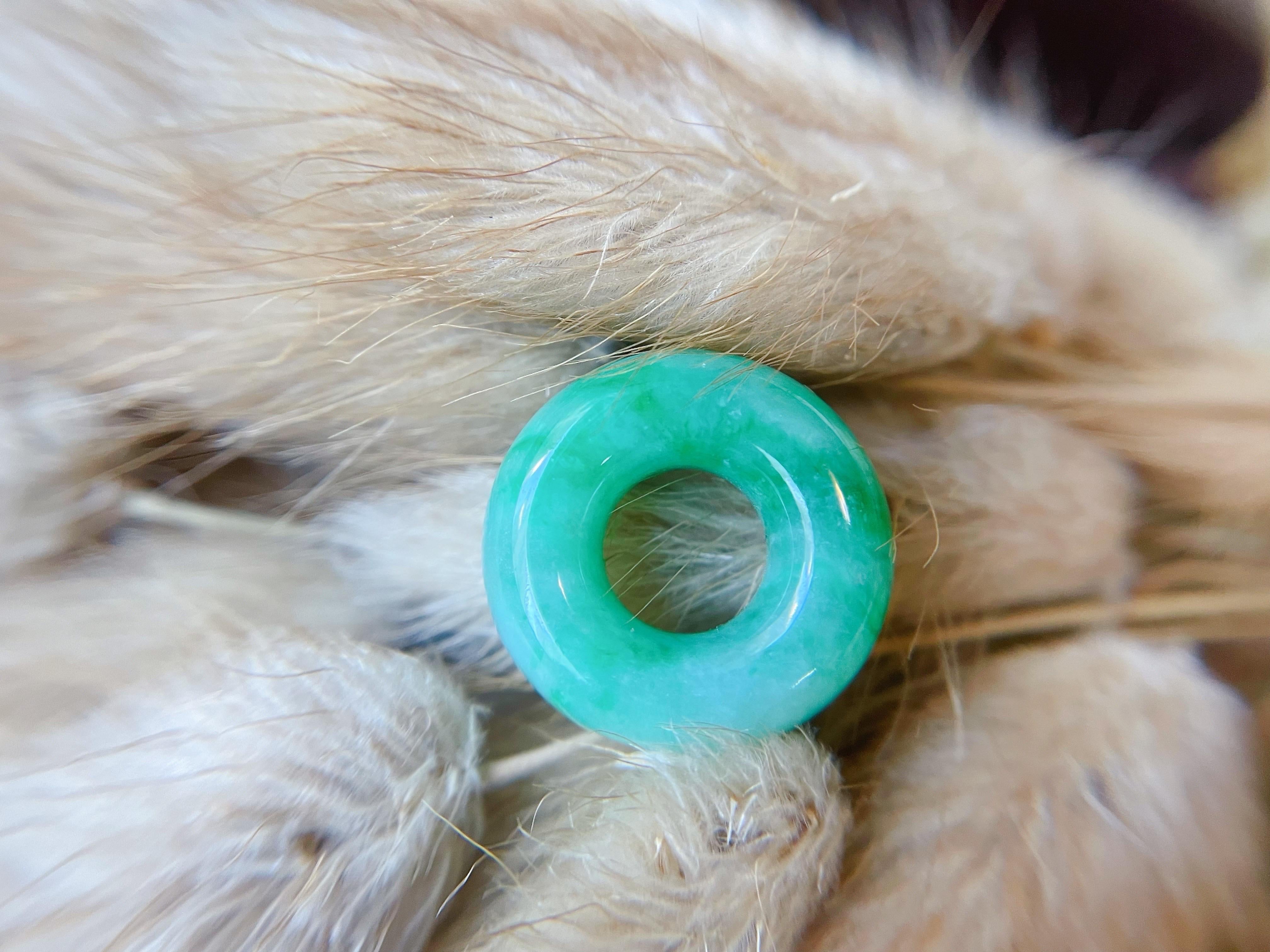 Round Cut Natural Vivid Green Halo Donut Jade Loose Gemstone, Jewelry Making For Sale