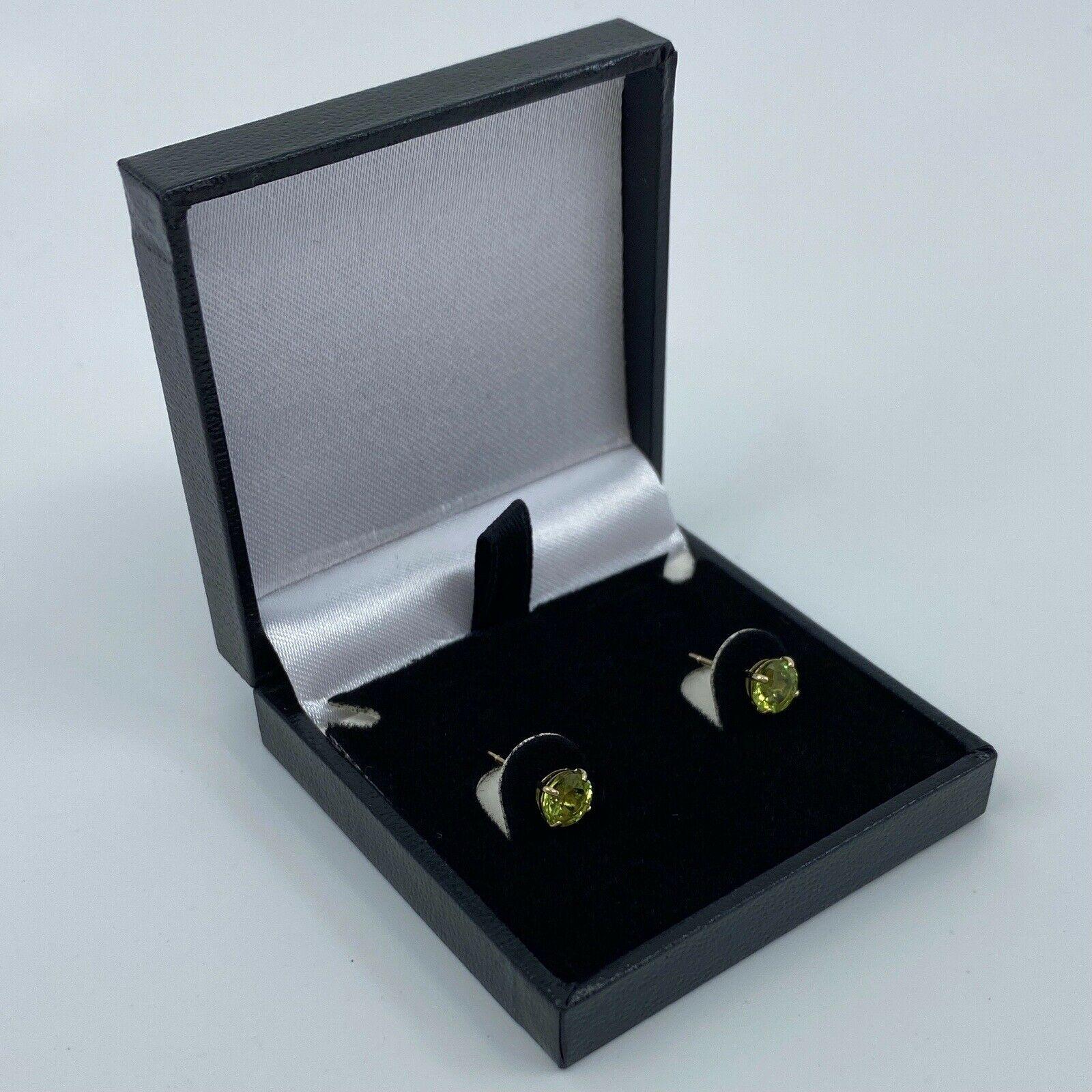 Natural Vivid Green Peridot 1.00ct Yellow Gold 9k Round Cut 5mm Stud Earrings In New Condition For Sale In Birmingham, GB