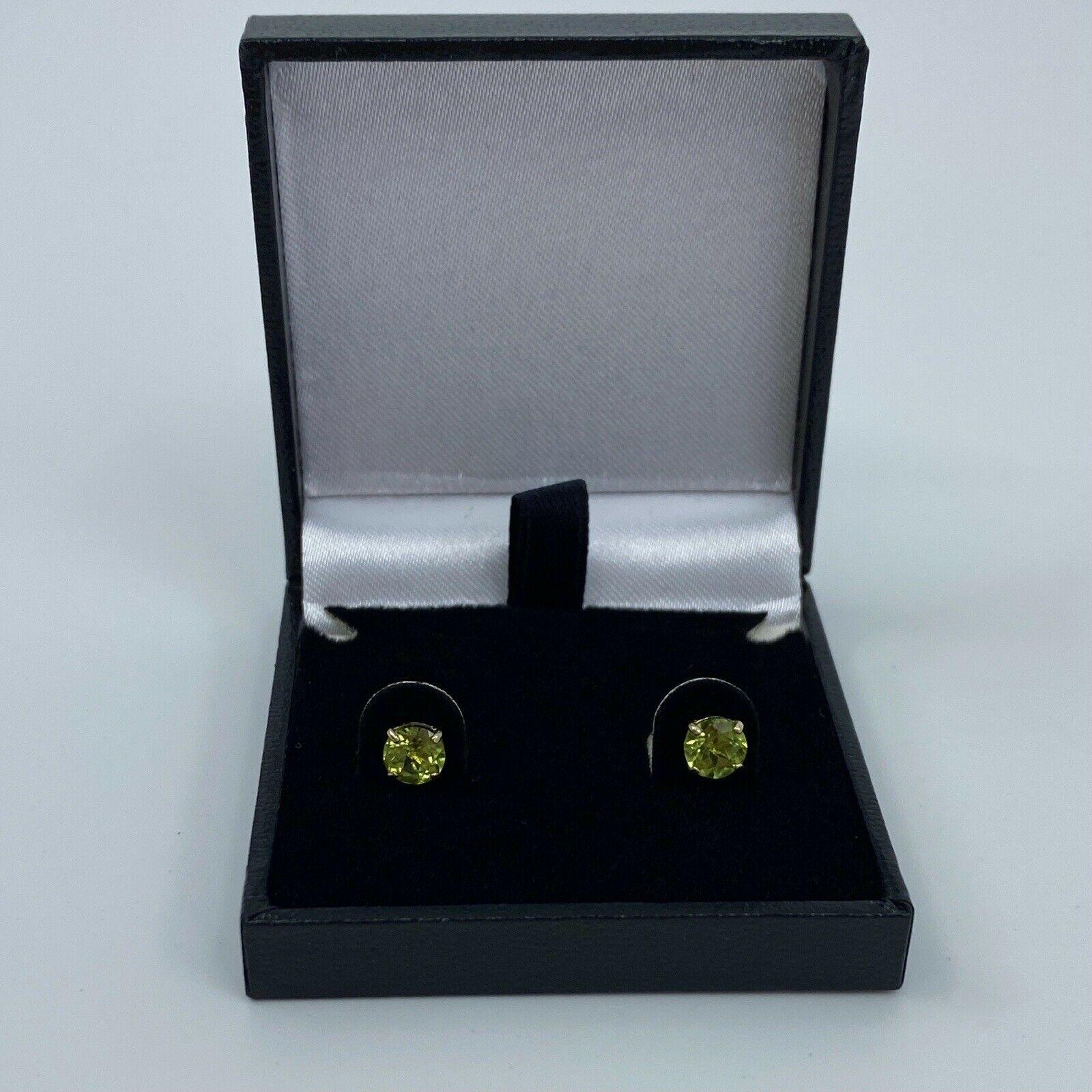 Natural Vivid Green Peridot 1.00ct Yellow Gold 9k Round Cut 5mm Stud Earrings For Sale 2