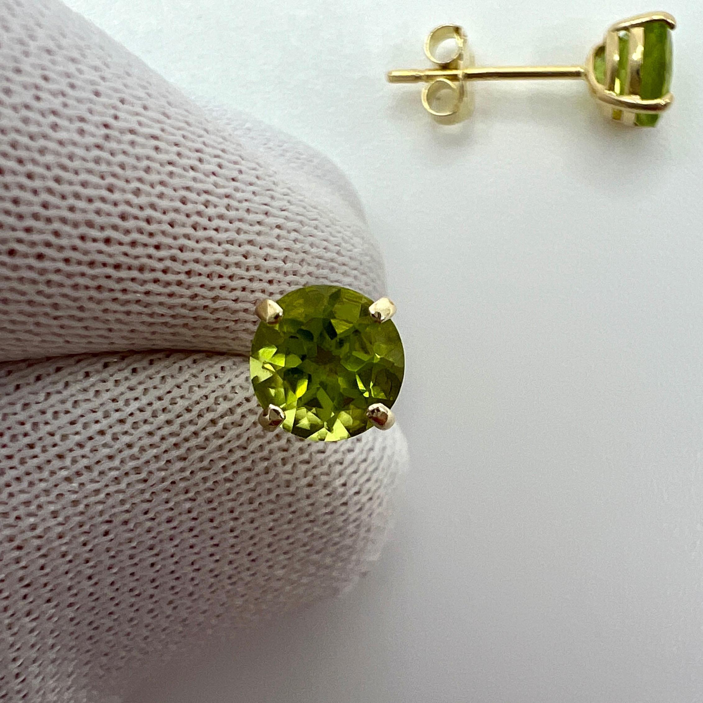 Natural Vivid Green Peridot 1.00ct Yellow Gold 9k Round Cut 5mm Stud Earrings For Sale 3