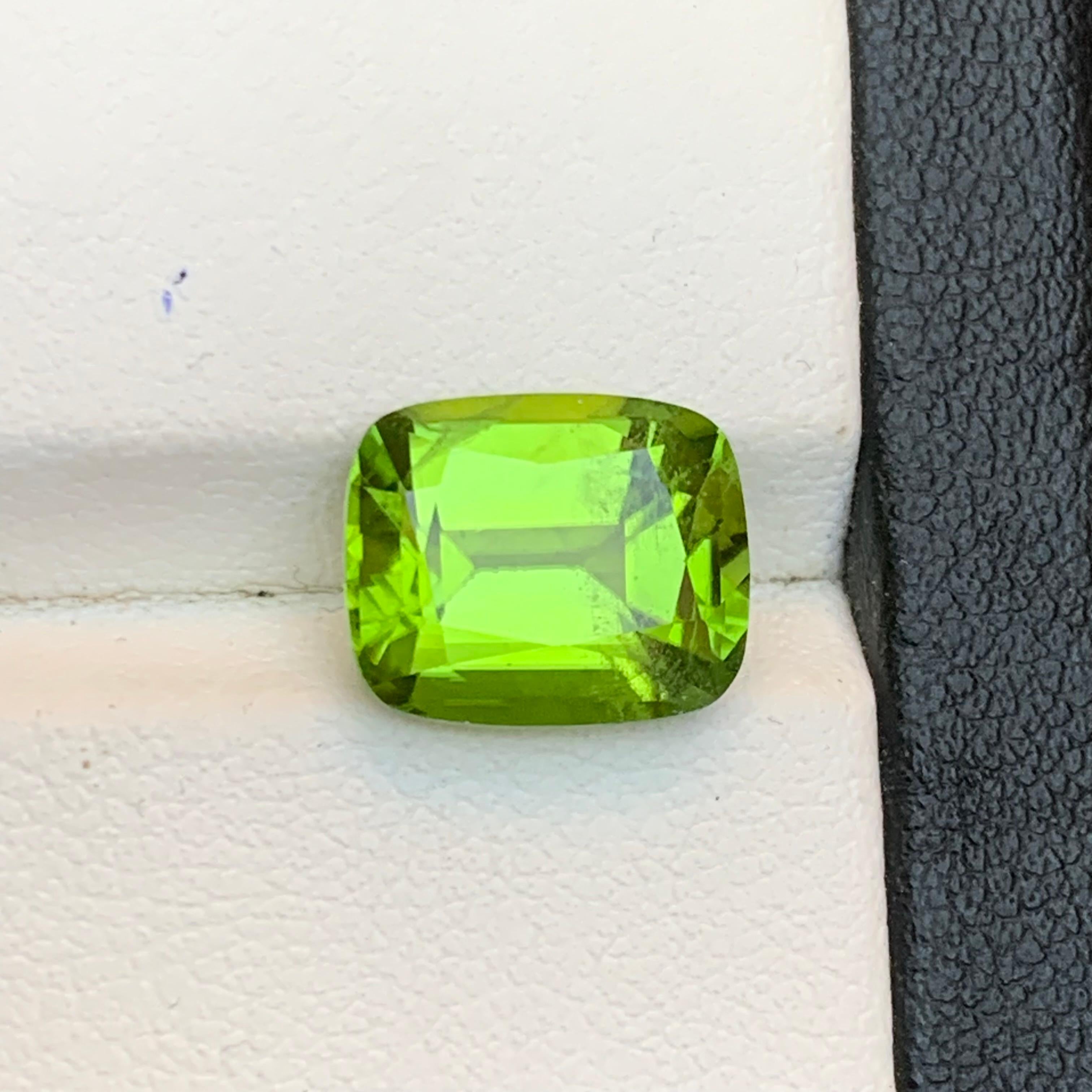Peridoto verde vivo natural 5,02 ct talla cojín gema suelta para joyería anillo en venta 5