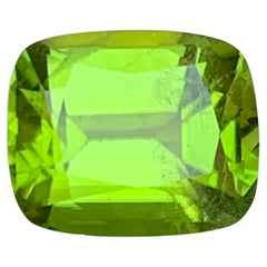 Peridoto verde vivo naturale da 5,02 carati con taglio a cuscino per gioielli ad anello