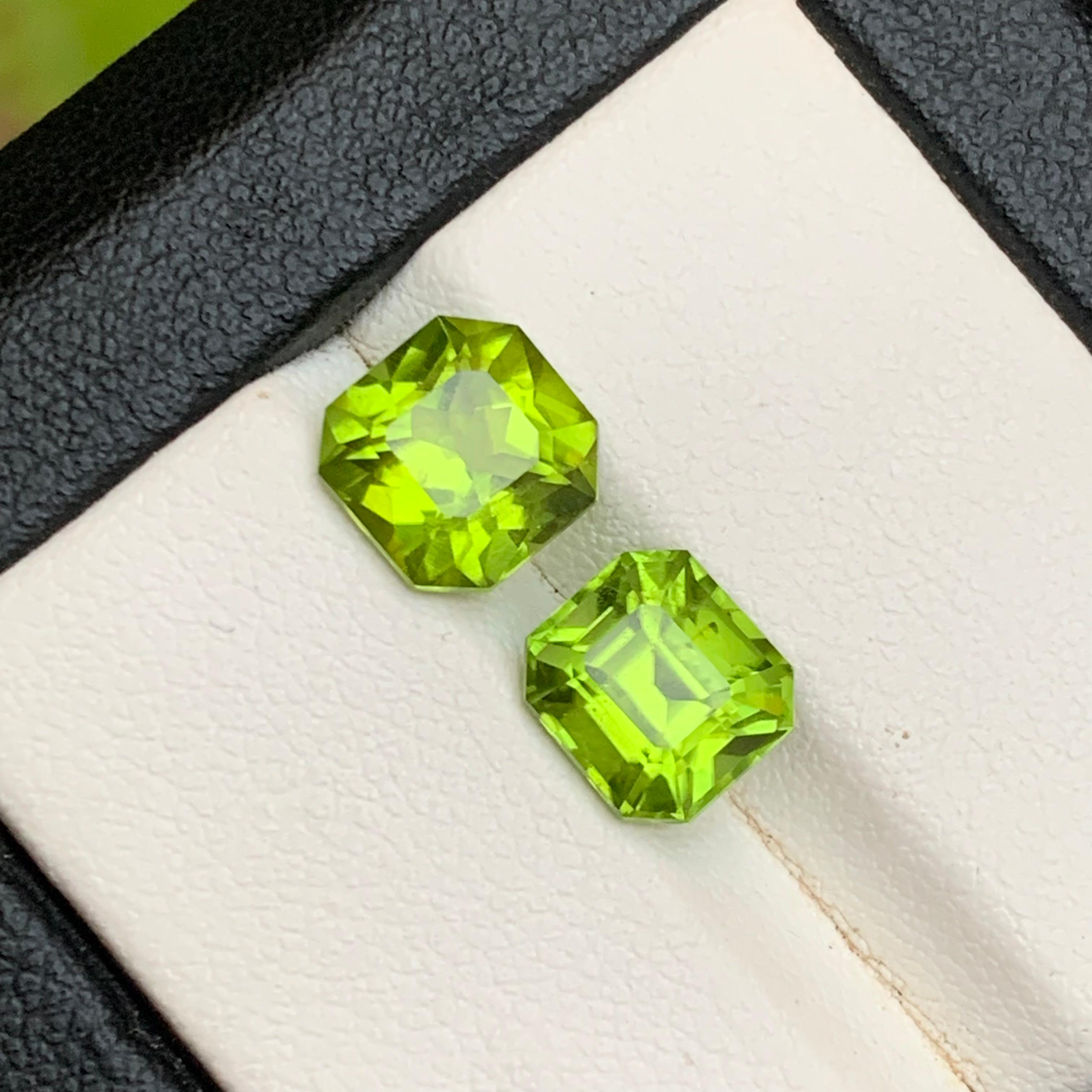 Peridot vert vif naturel 5.05 Ct Emerald Cut Loose Gemstones Set for Jewelry en vente 5