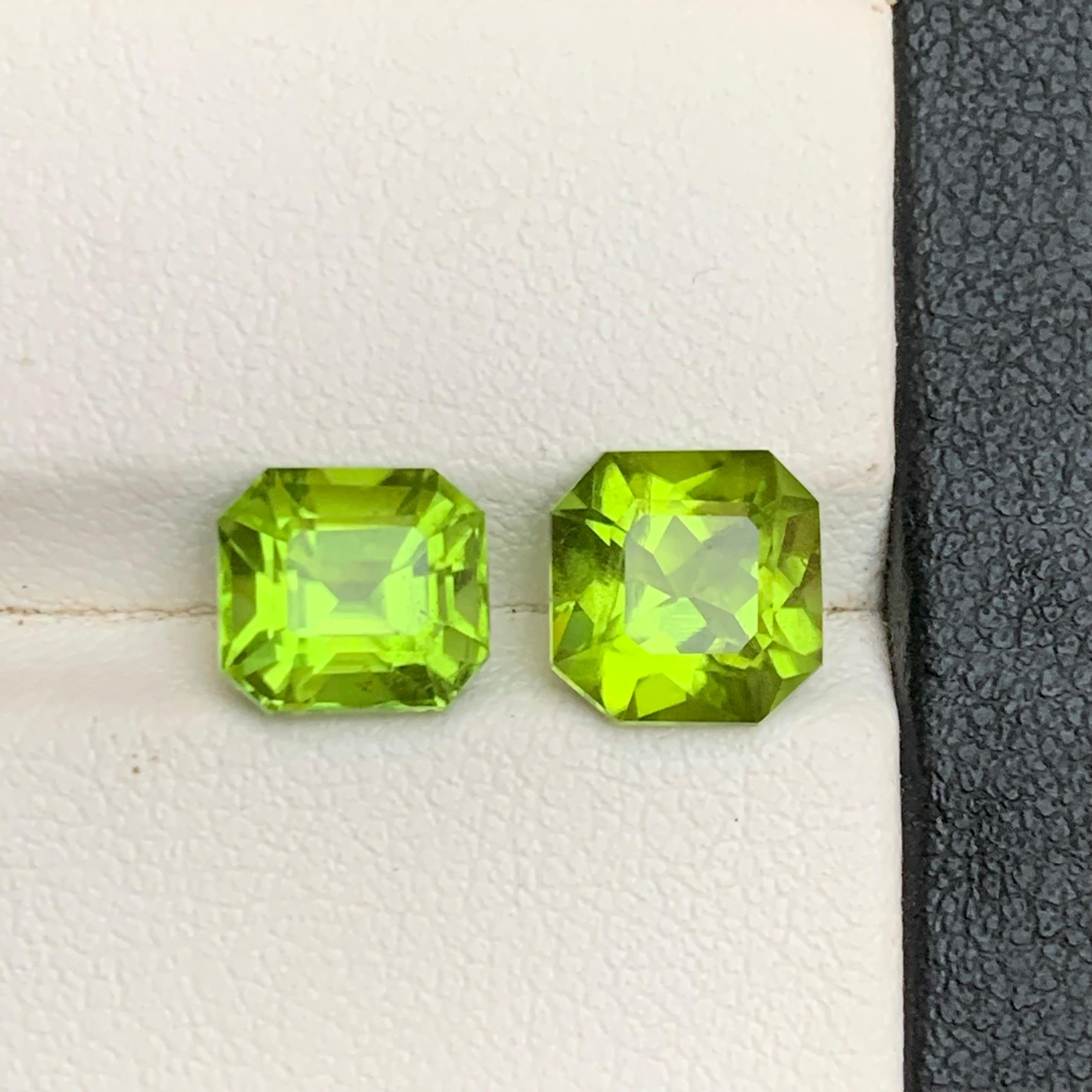 Peridot vert vif naturel 5.05 Ct Emerald Cut Loose Gemstones Set for Jewelry en vente 6