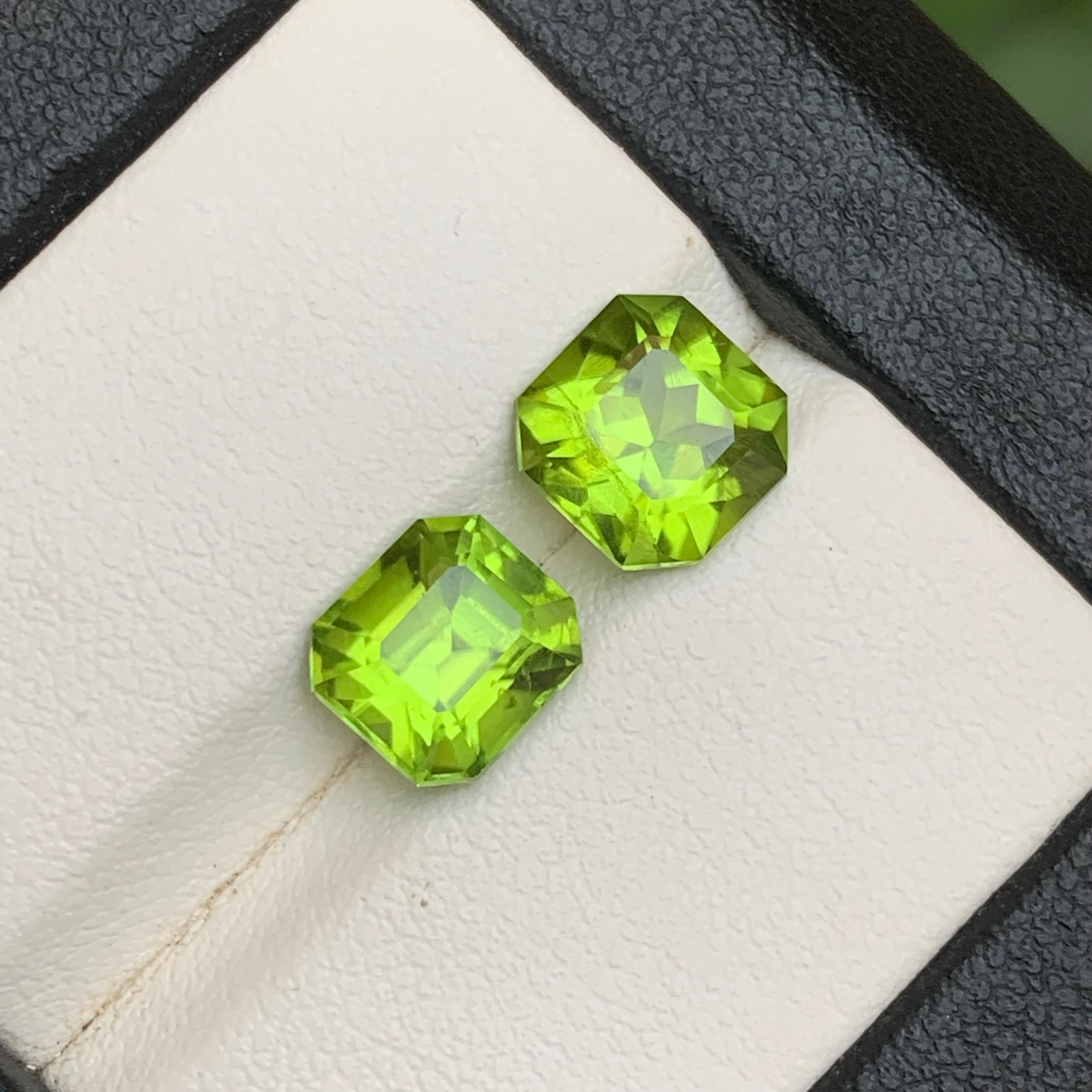 Peridot vert vif naturel 5.05 Ct Emerald Cut Loose Gemstones Set for Jewelry Neuf - En vente à Peshawar, PK