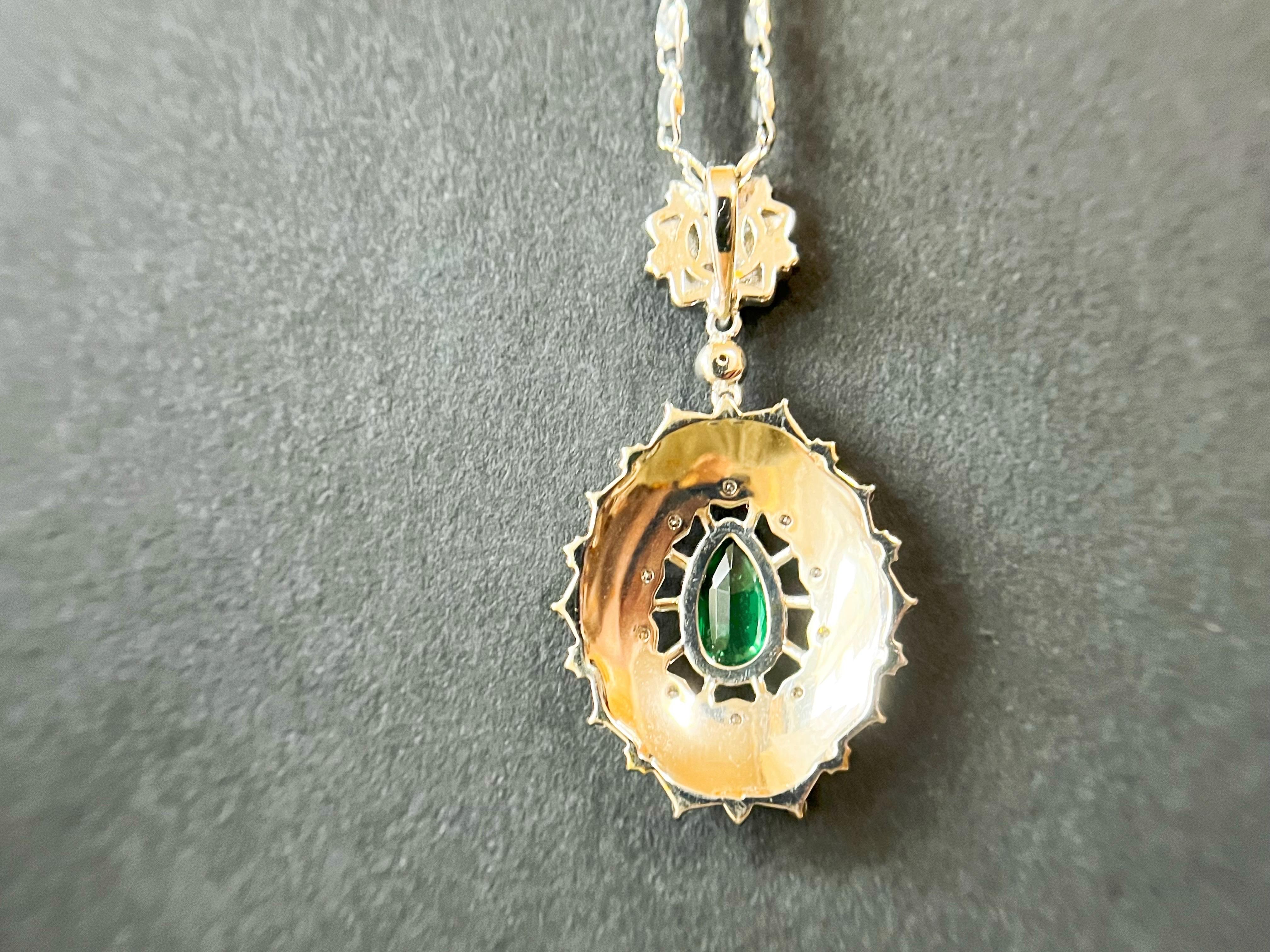 Art Deco Natural Vivid Green Zambia Emerald Pendant in 18K Gold with Diamonds For Sale