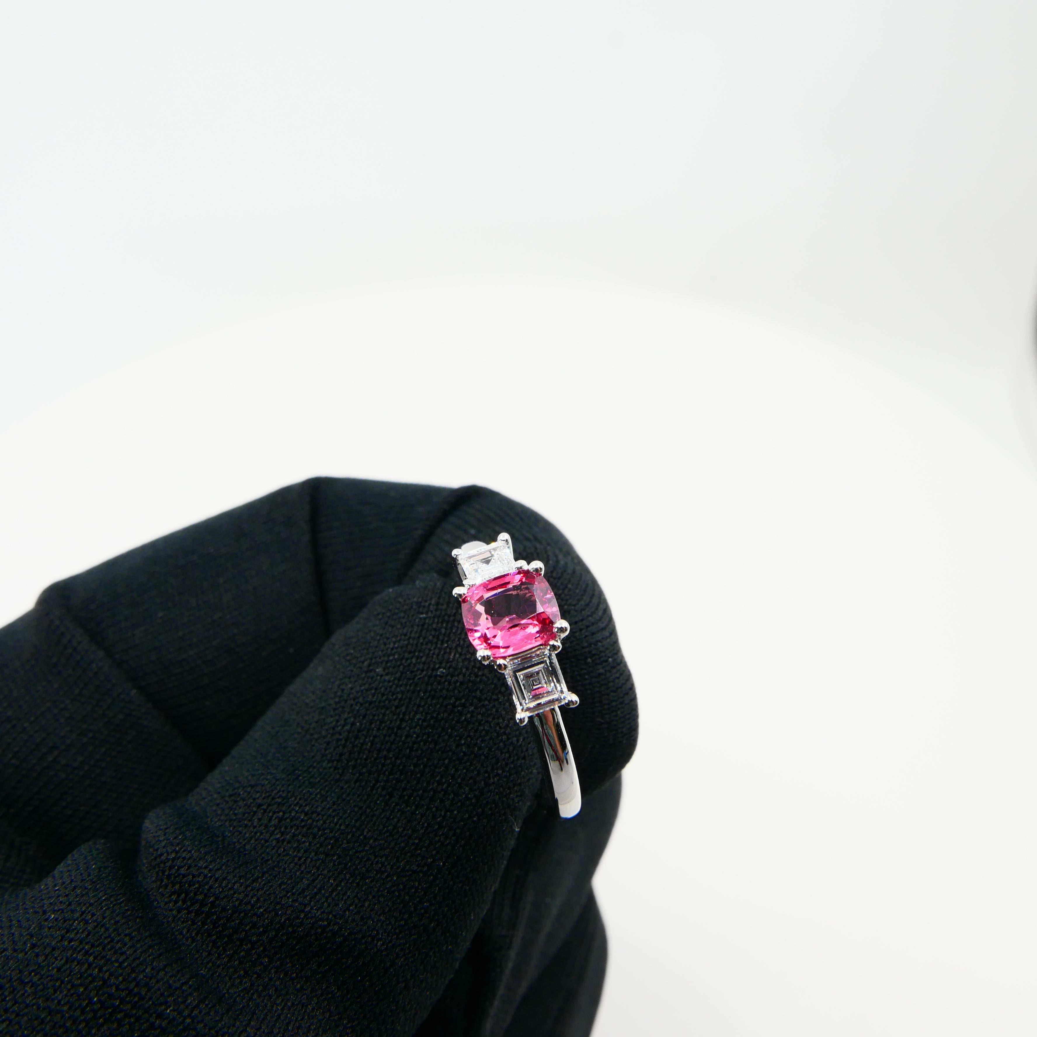 Natural Vivid Pink Spinel & Diamond 3 Stone Cocktail Ring, Glows In New Condition For Sale In Hong Kong, HK