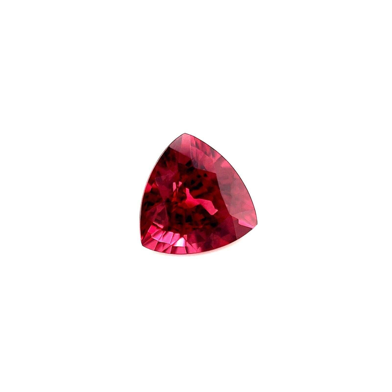 Natural Vivid Purple Pink Rhodolite Garnet 1.25ct Trillion Cut Gem 6.4x6.4mm

Fine Natural Vivid Purple Pink Rhodolite Garnet.
1.25 Carat stone with a beautiful vivid purple pink colour and good clarity, some small natural inclusions visible when