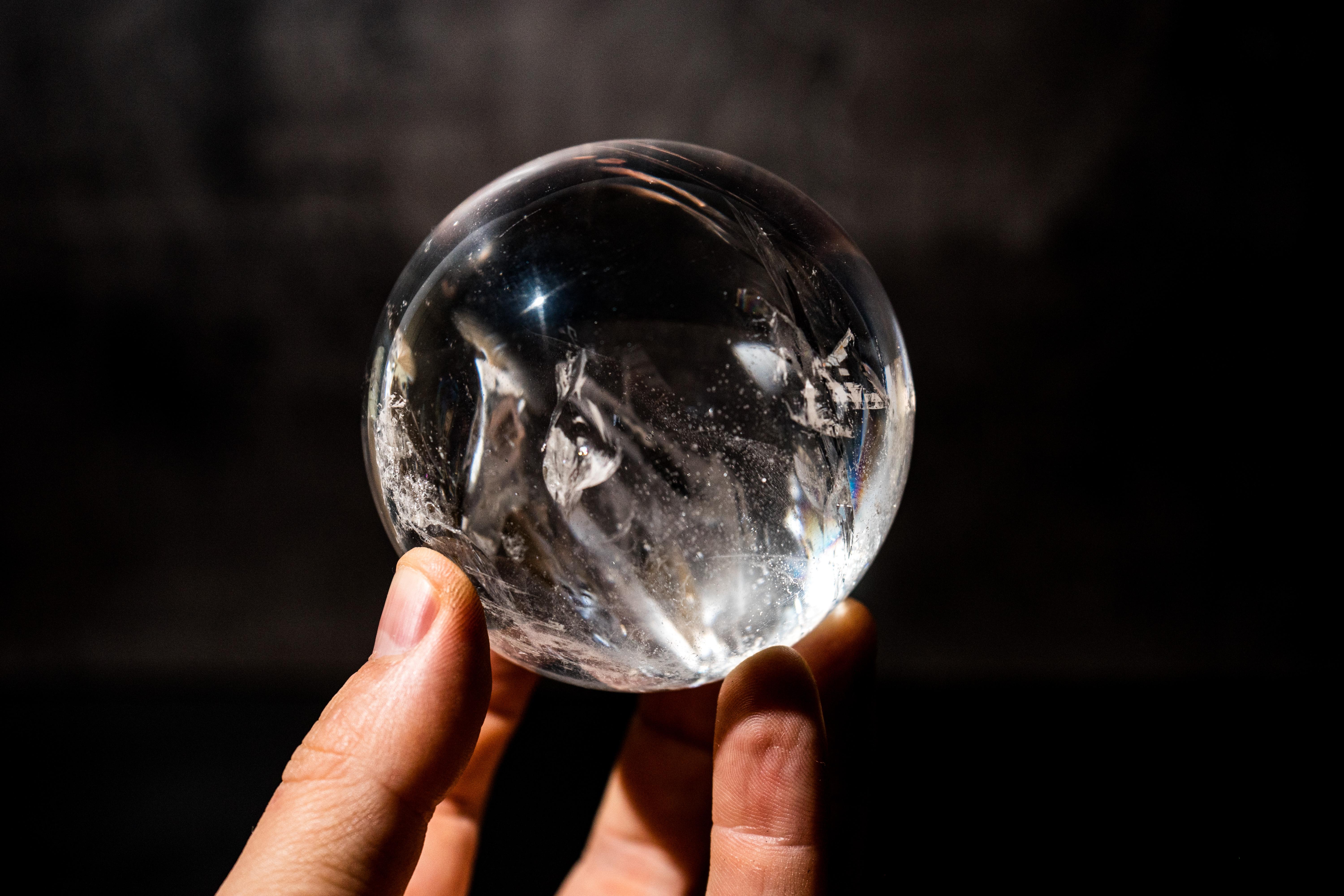 Sphère d'eau douce en quartz naturel en vente 6