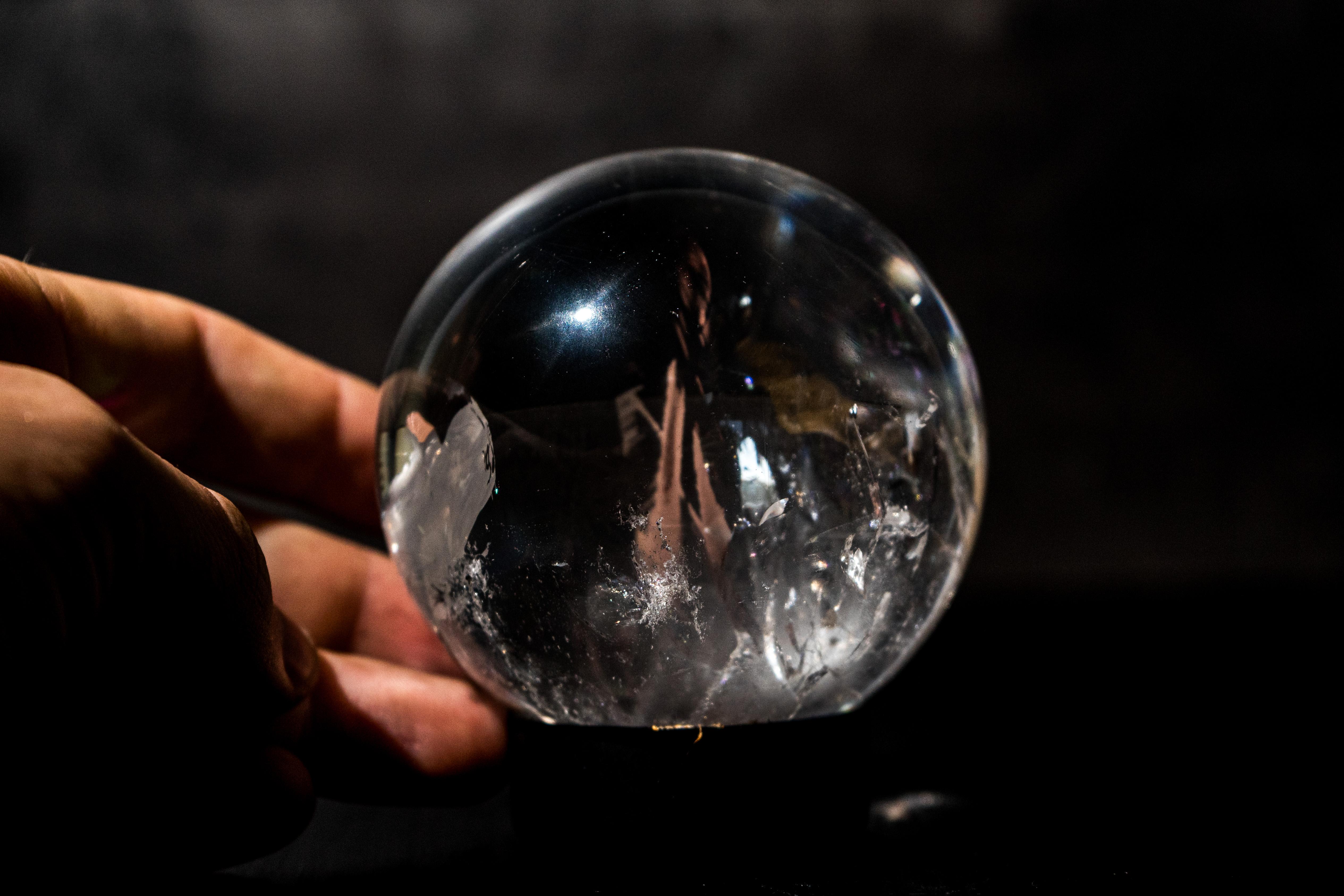 Sphère d'eau douce en quartz naturel en vente 1