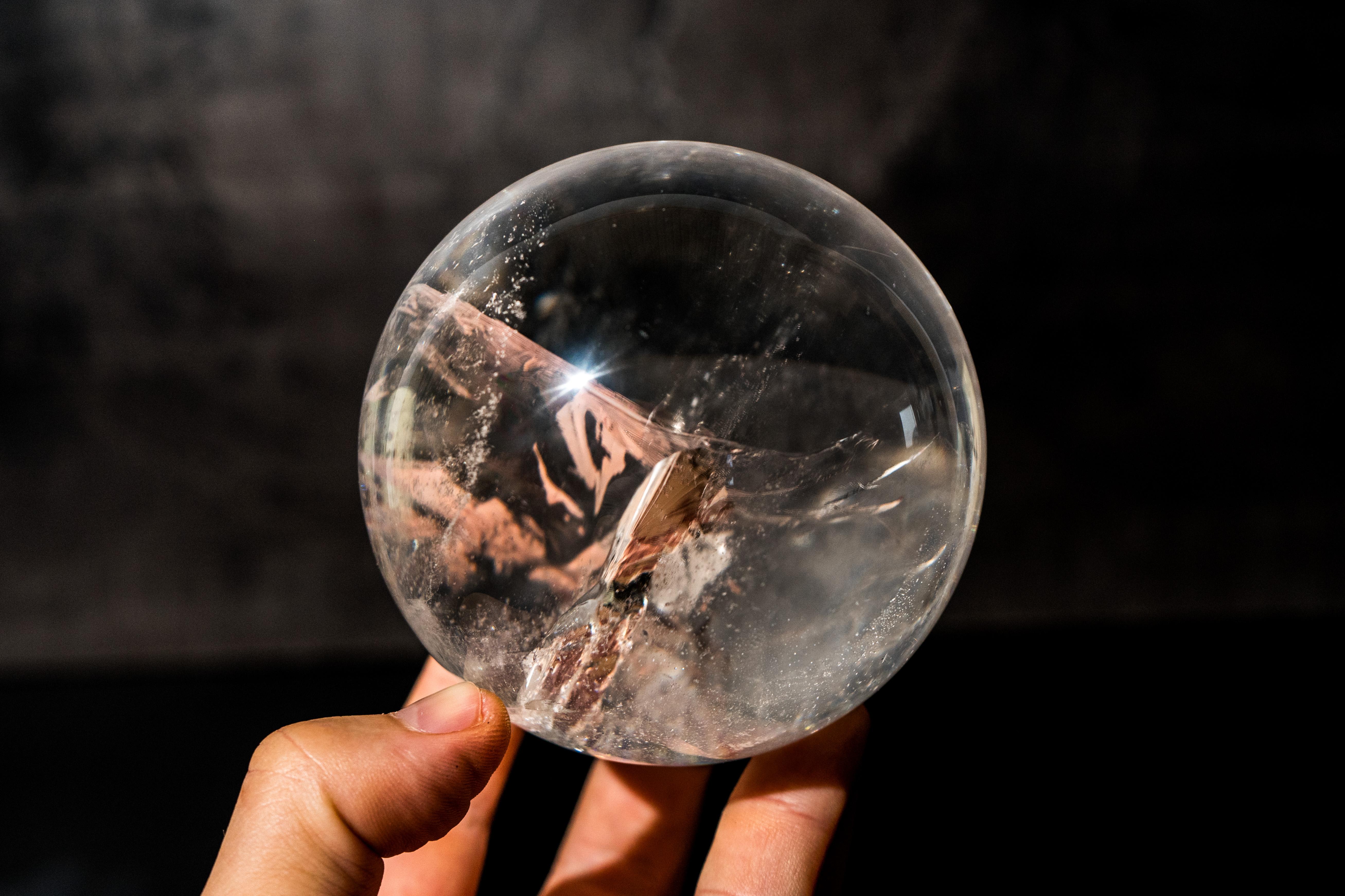Sphère d'eau douce en quartz naturel en vente 2