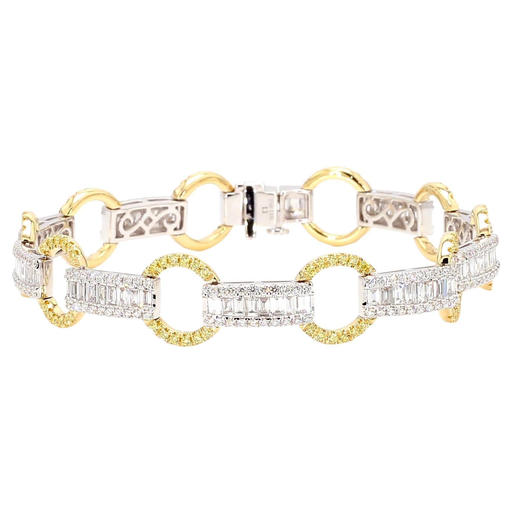 Natural White Baguette and Yellow Diamond 4.76 Carat TW Gold Link Bracelet