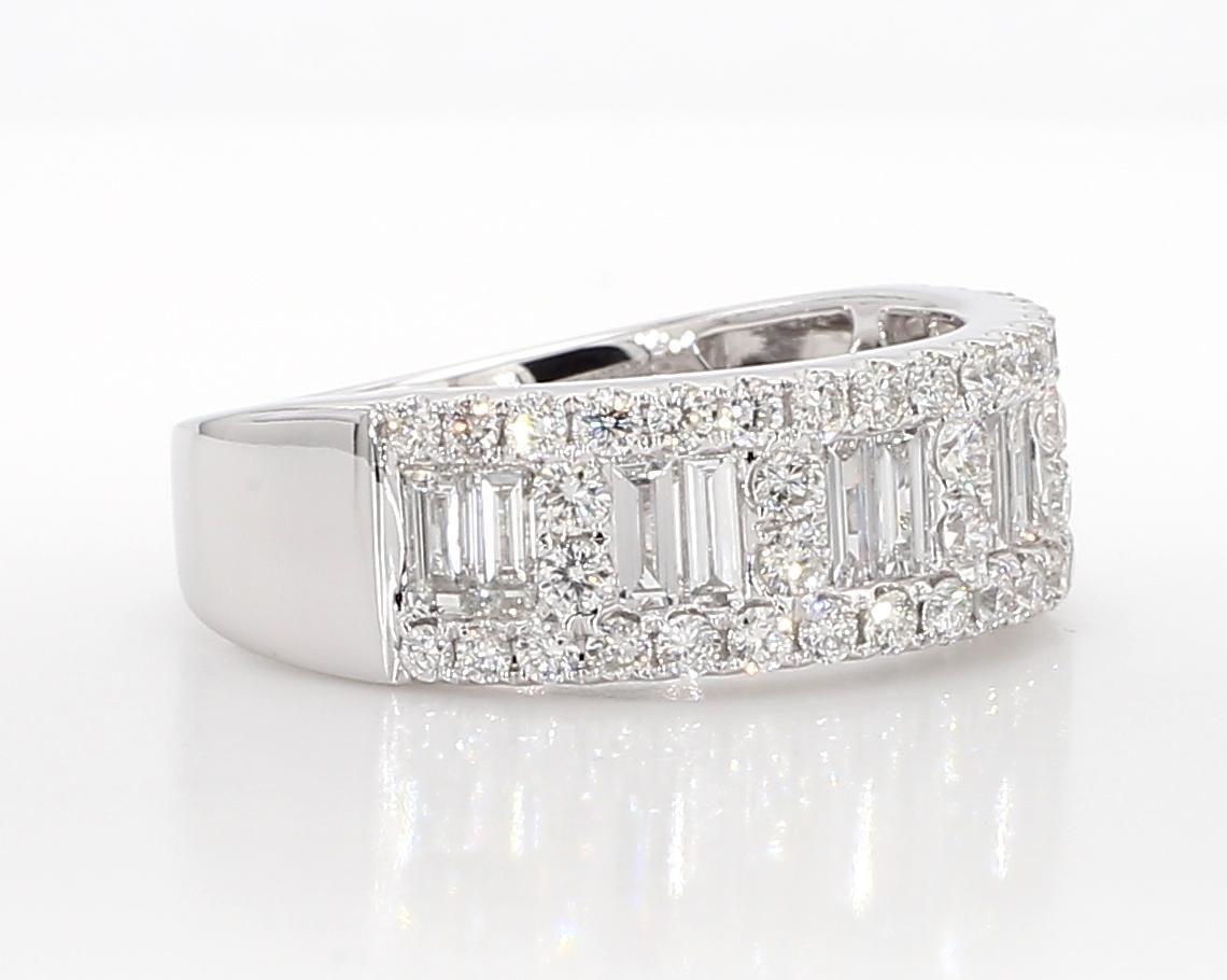 Natural White Baguette Diamond 1.42 Carat TW White Gold Wedding Band For Sale 3