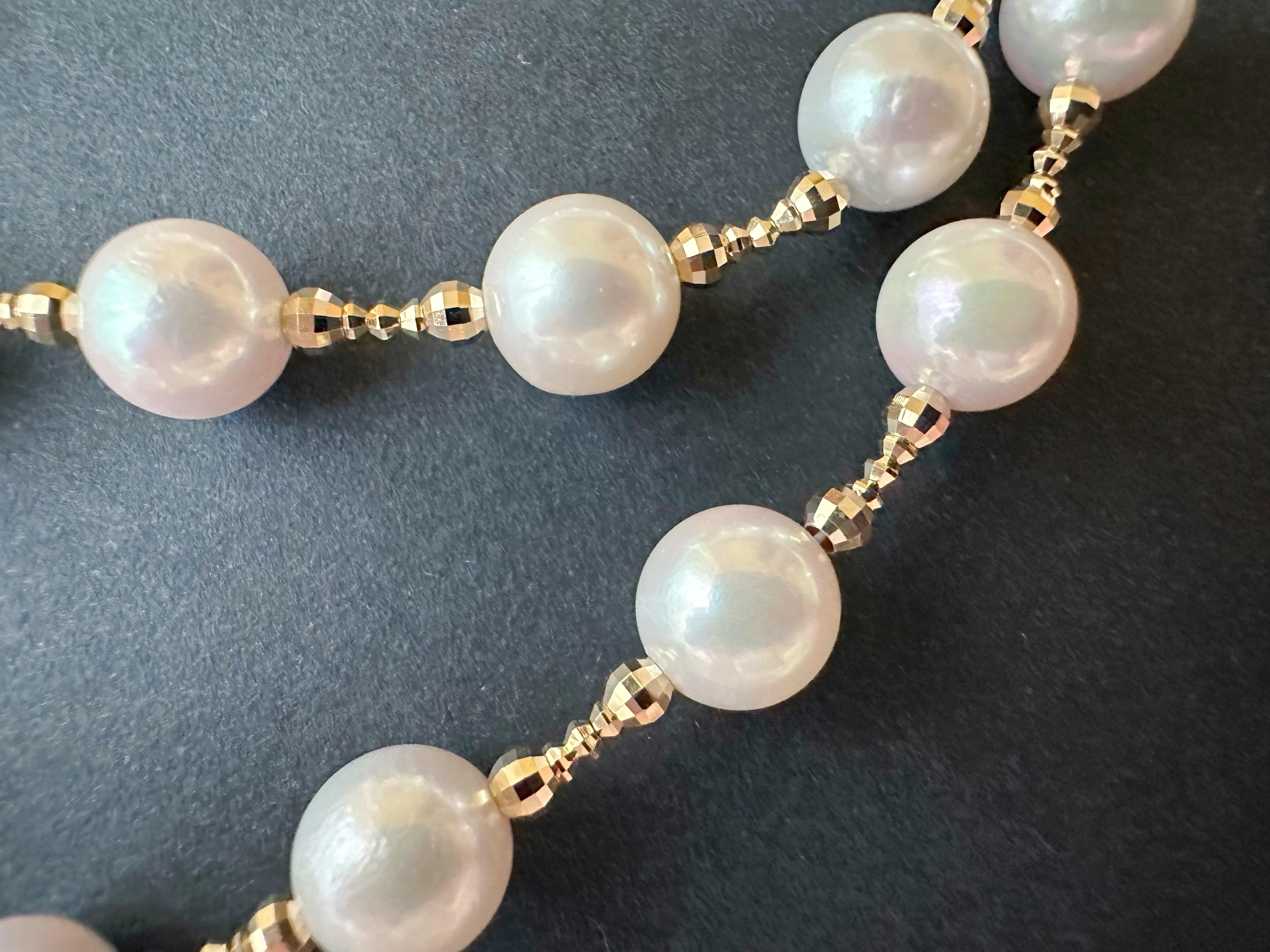 Natural White Colour Japan Sea Water Akoya Pearl Necklace with 18K Golden Beads For Sale 8