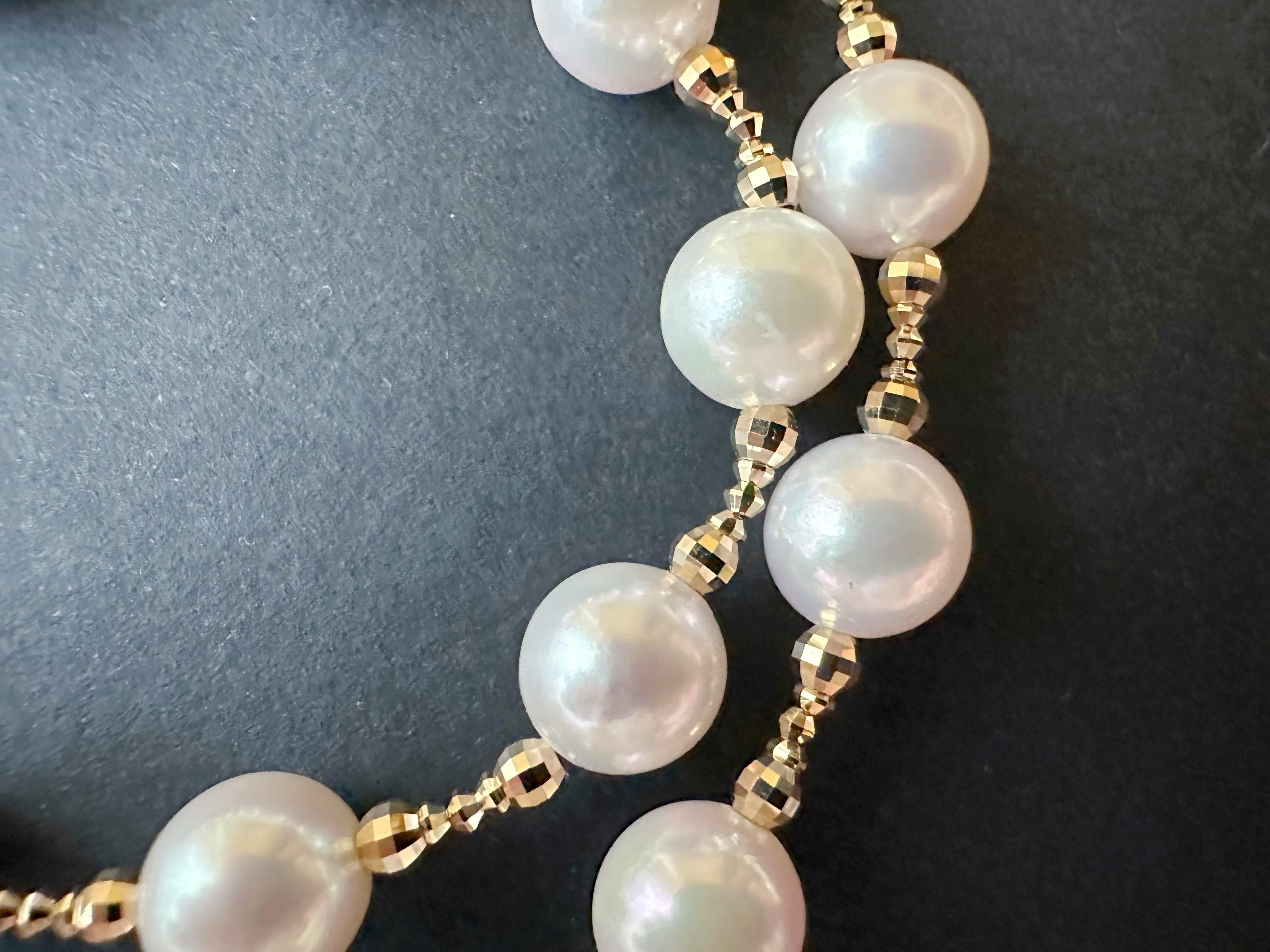 Natural White Colour Japan Sea Water Akoya Pearl Necklace with 18K Golden Beads For Sale 9