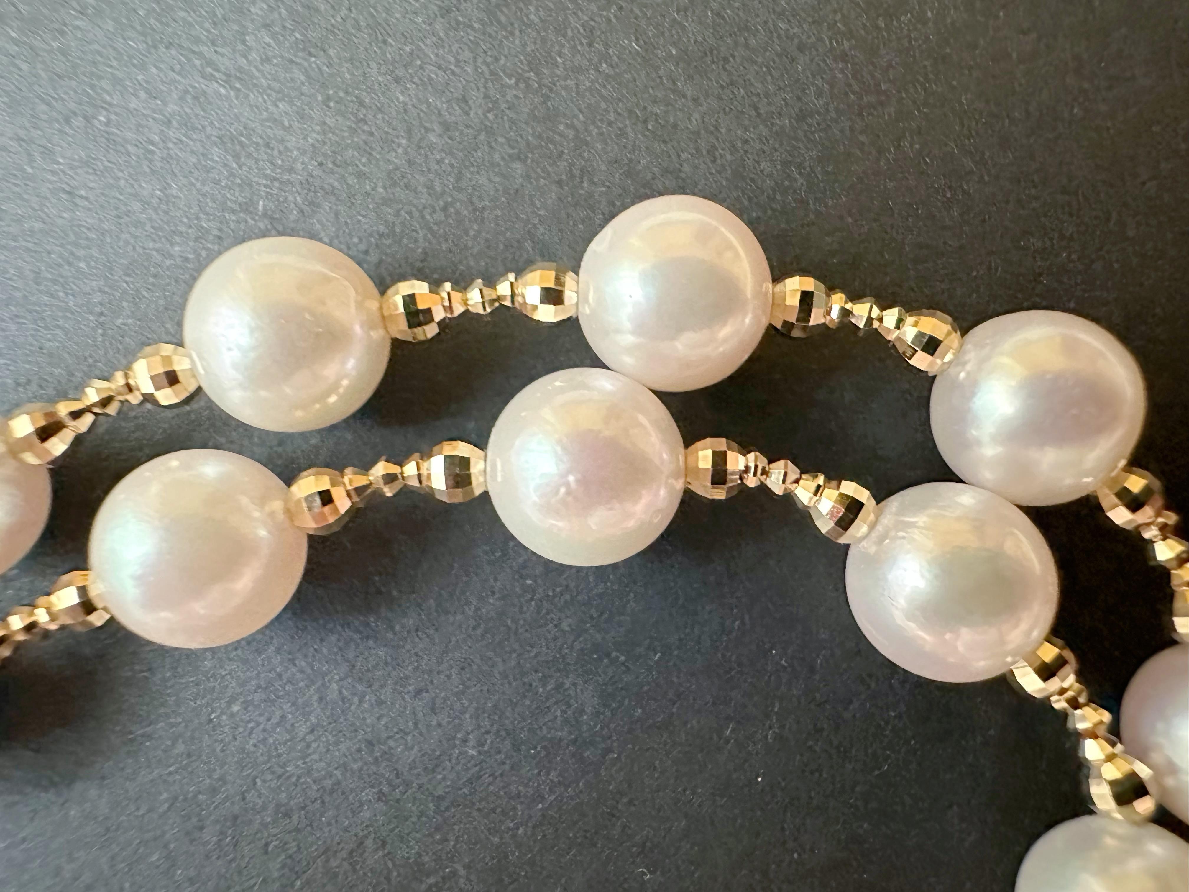 Natural White Colour Japan Sea Water Akoya Pearl Necklace with 18K Golden Beads For Sale 10