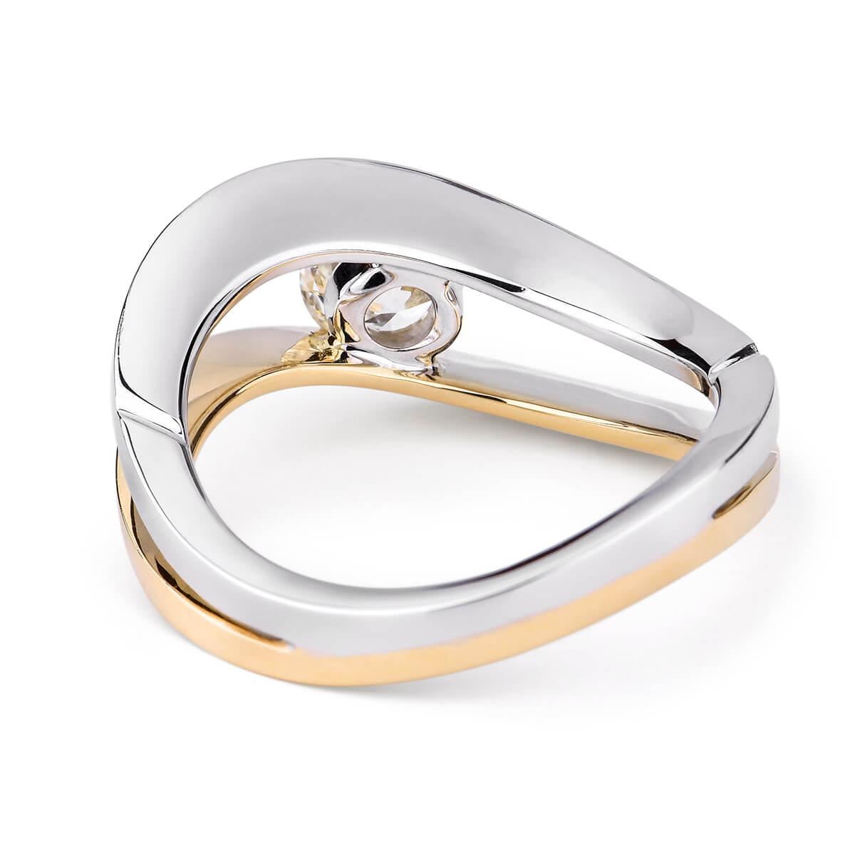 Round Cut Natural White Diamond 18 Karat White Gold Round Shape Engagement Ring For Sale