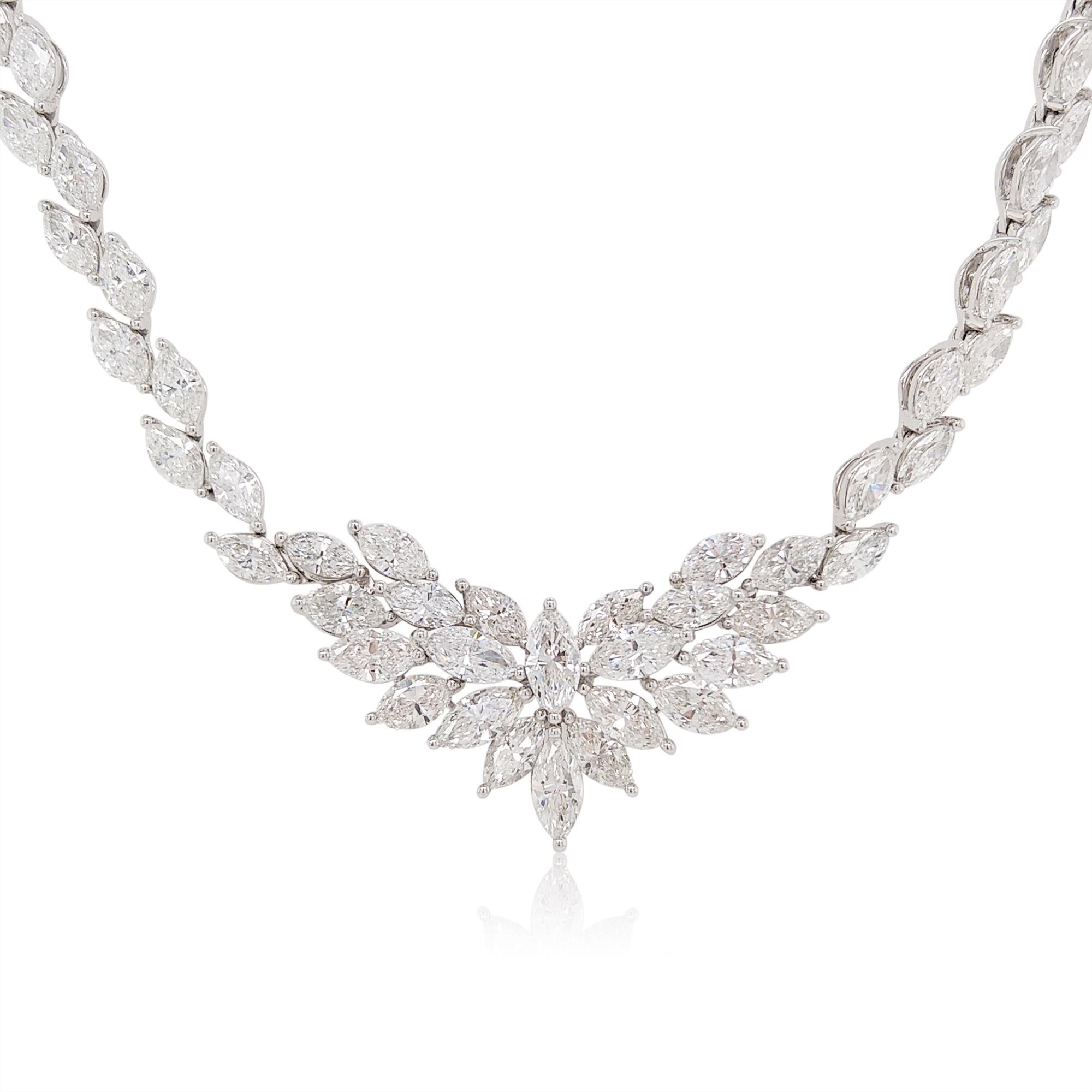 Eternity-Halskette aus 18 Karat Weißgold mit natürlichem weißen Diamanten (Zeitgenössisch)
