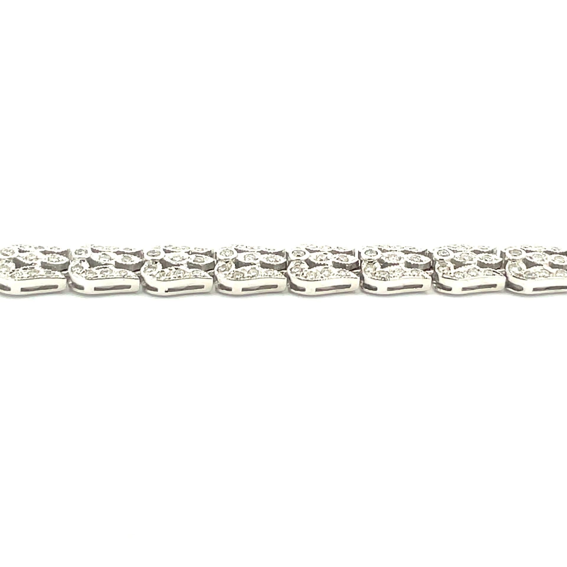 Round Cut Natural White Diamond Pave Bracelet in 18 Karat White Gold For Sale