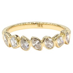 Natural White Emerald Diamond 0.73 Carat TW Yellow Gold Cocktail Band