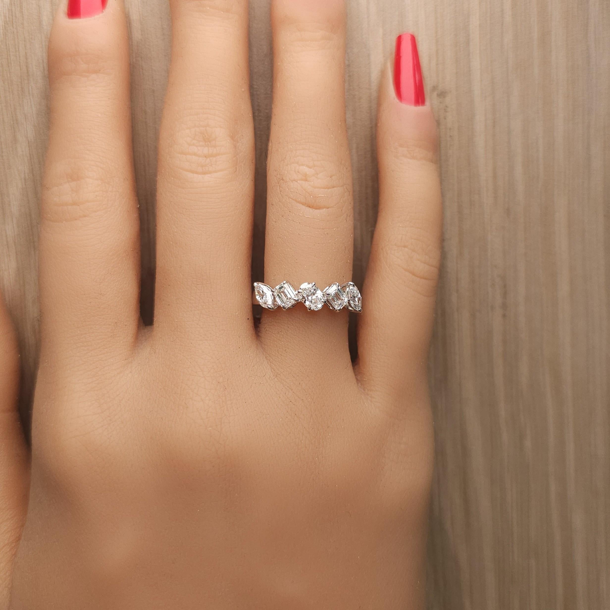 Natürlicher weißer Smaragd-Diamant 1,38 Karat TW Weißgold Cocktail-Ring im Zustand „Neu“ im Angebot in New York, NY