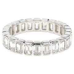 Natural White Emerald Diamond 3.31 Carat TW White Gold Cocktail Band