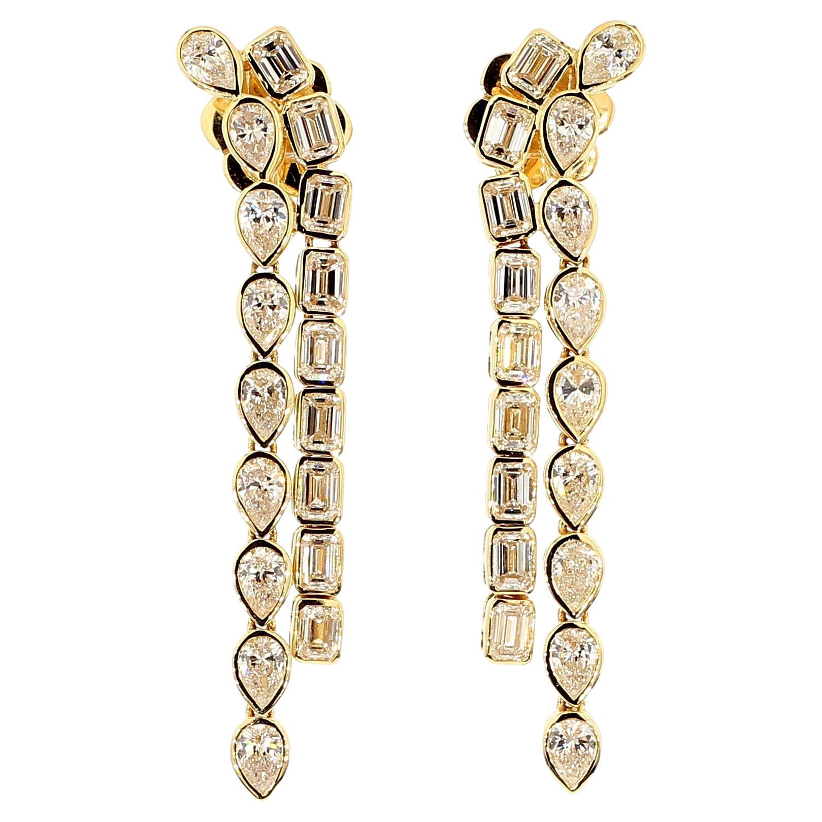 Pendants d'oreilles en or blanc avec émeraude blanche naturelle de 4,83 carats poids total