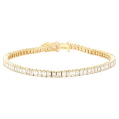 Bracciale tennis in oro giallo con diamante smeraldo bianco naturale da 6,48 carati TW
