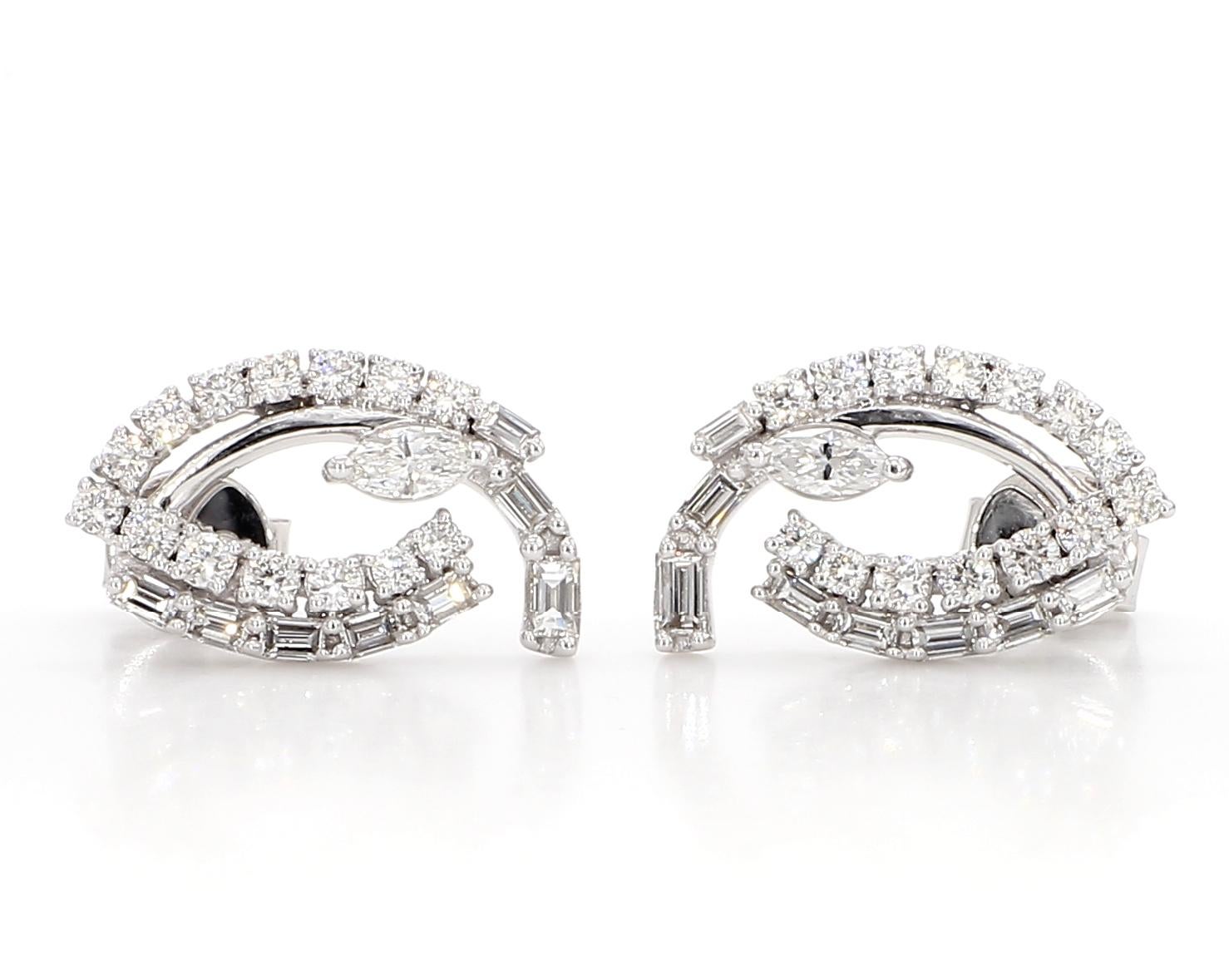 Contemporain Clous d'oreilles en or blanc avec diamants blancs marquises naturels de 1,16 carat poids total en vente